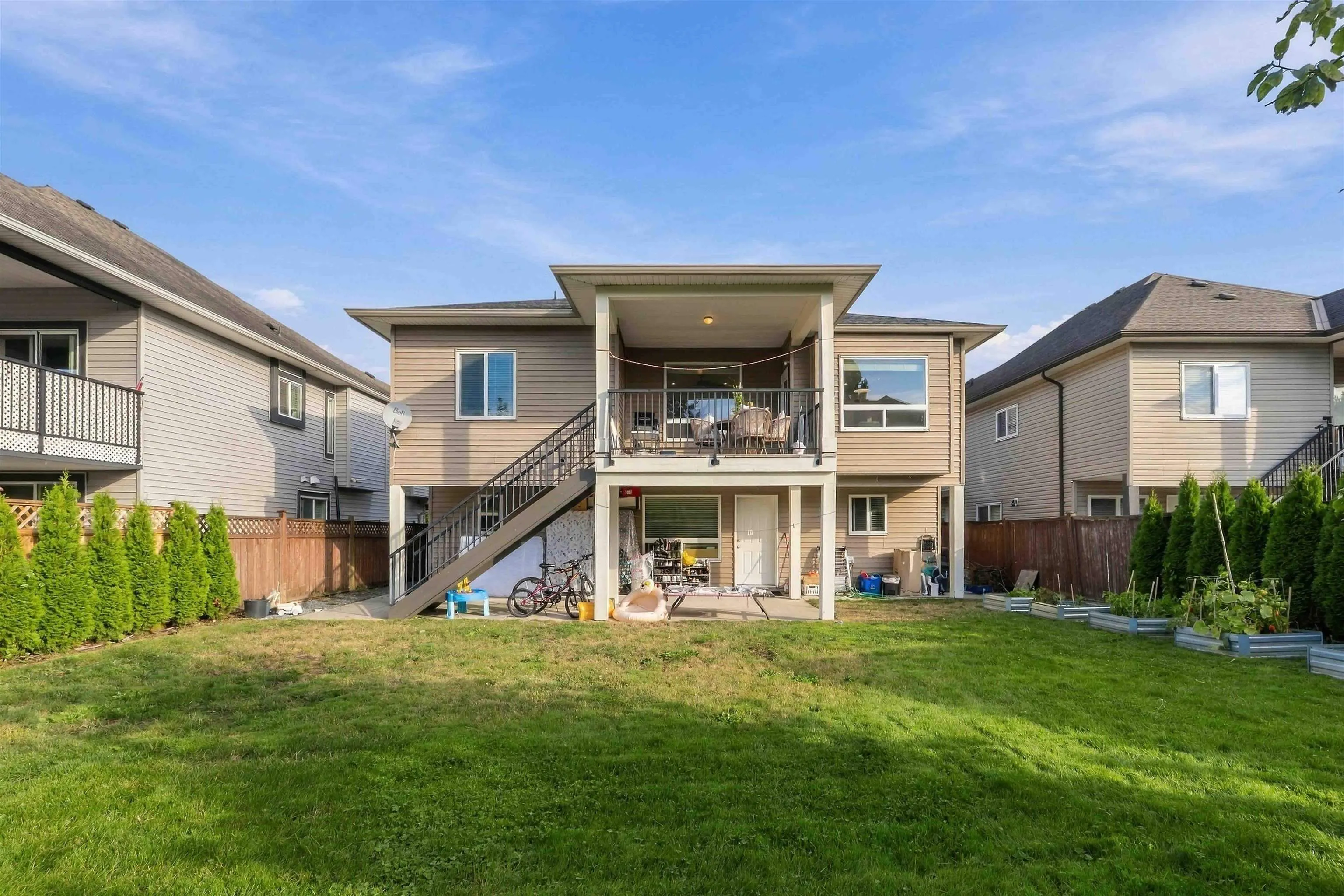 2753 Carriage Court