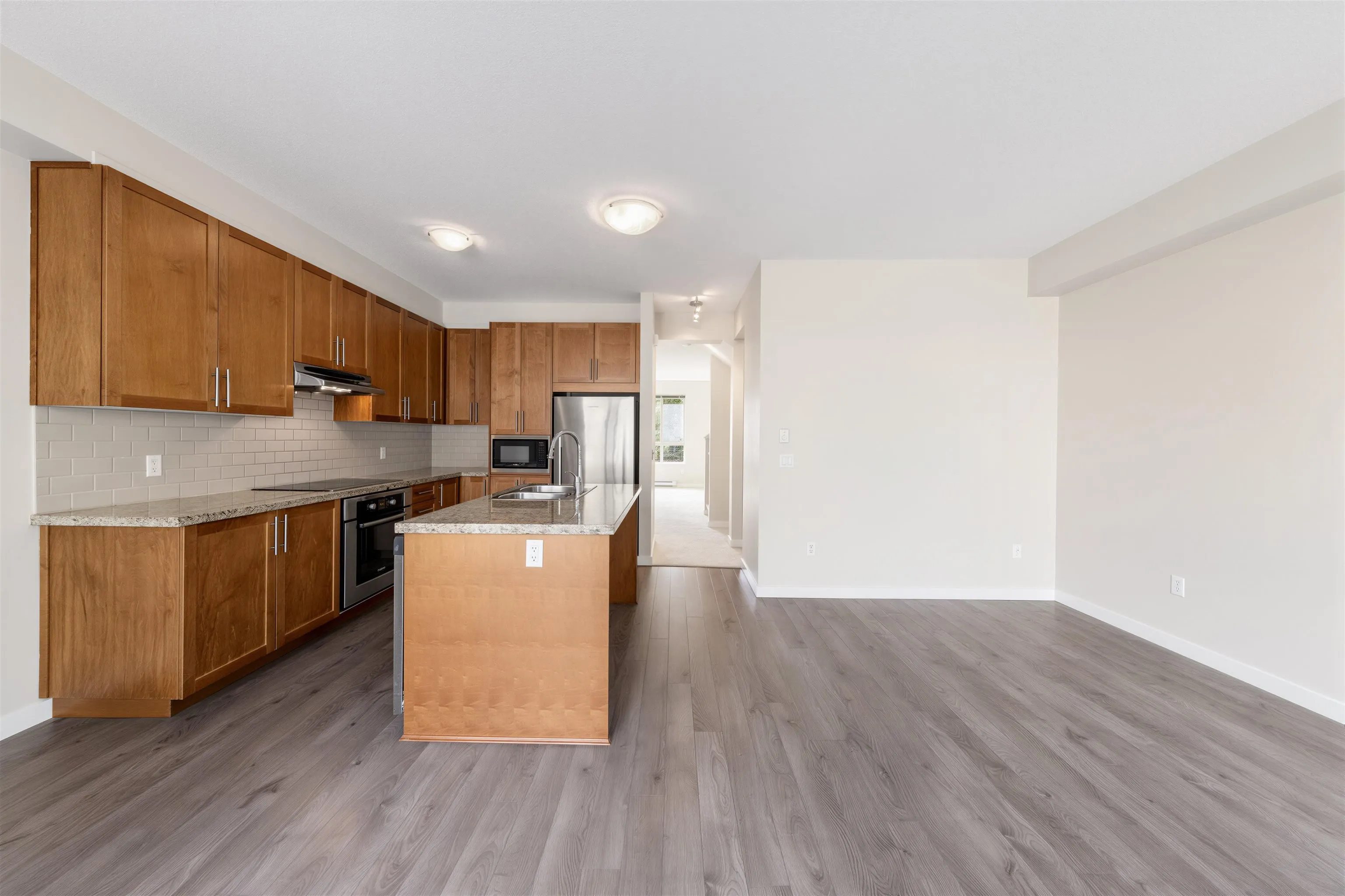 2738 158 Street #27