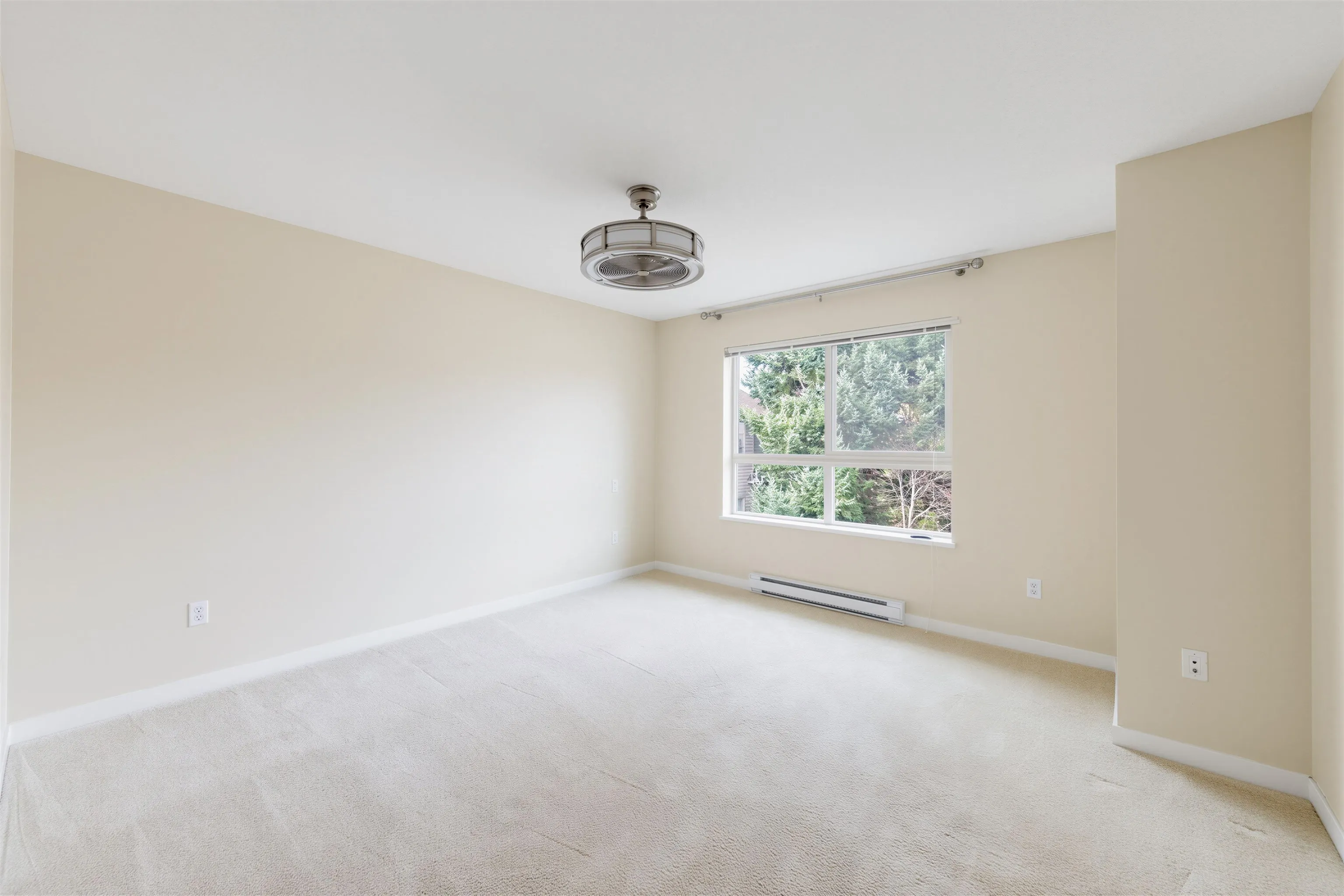 2738 158 Street #27