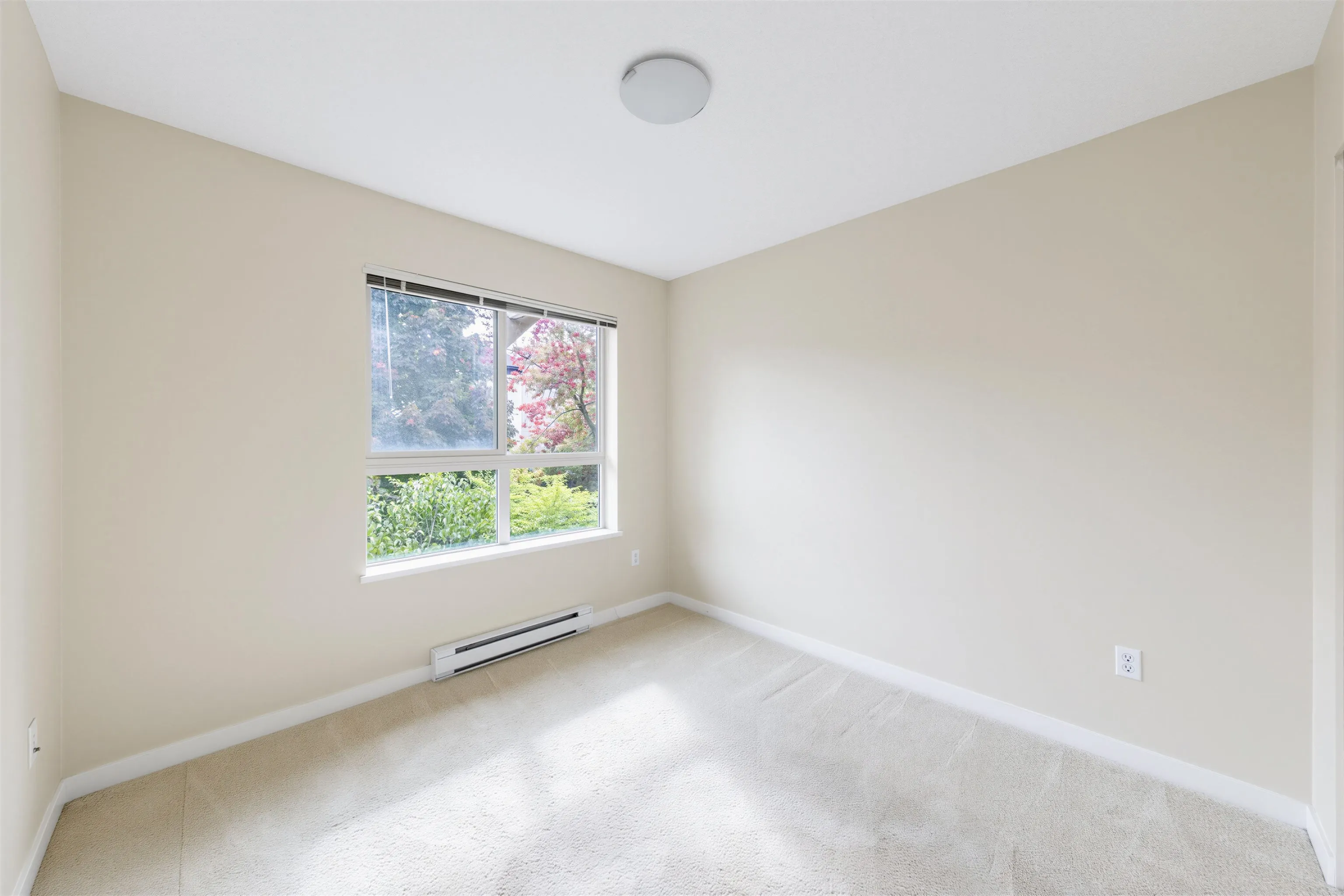 2738 158 Street #27