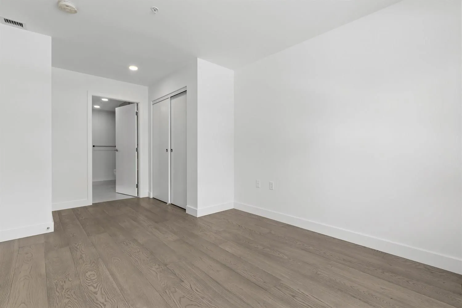 3590 W 39th Avenue #201