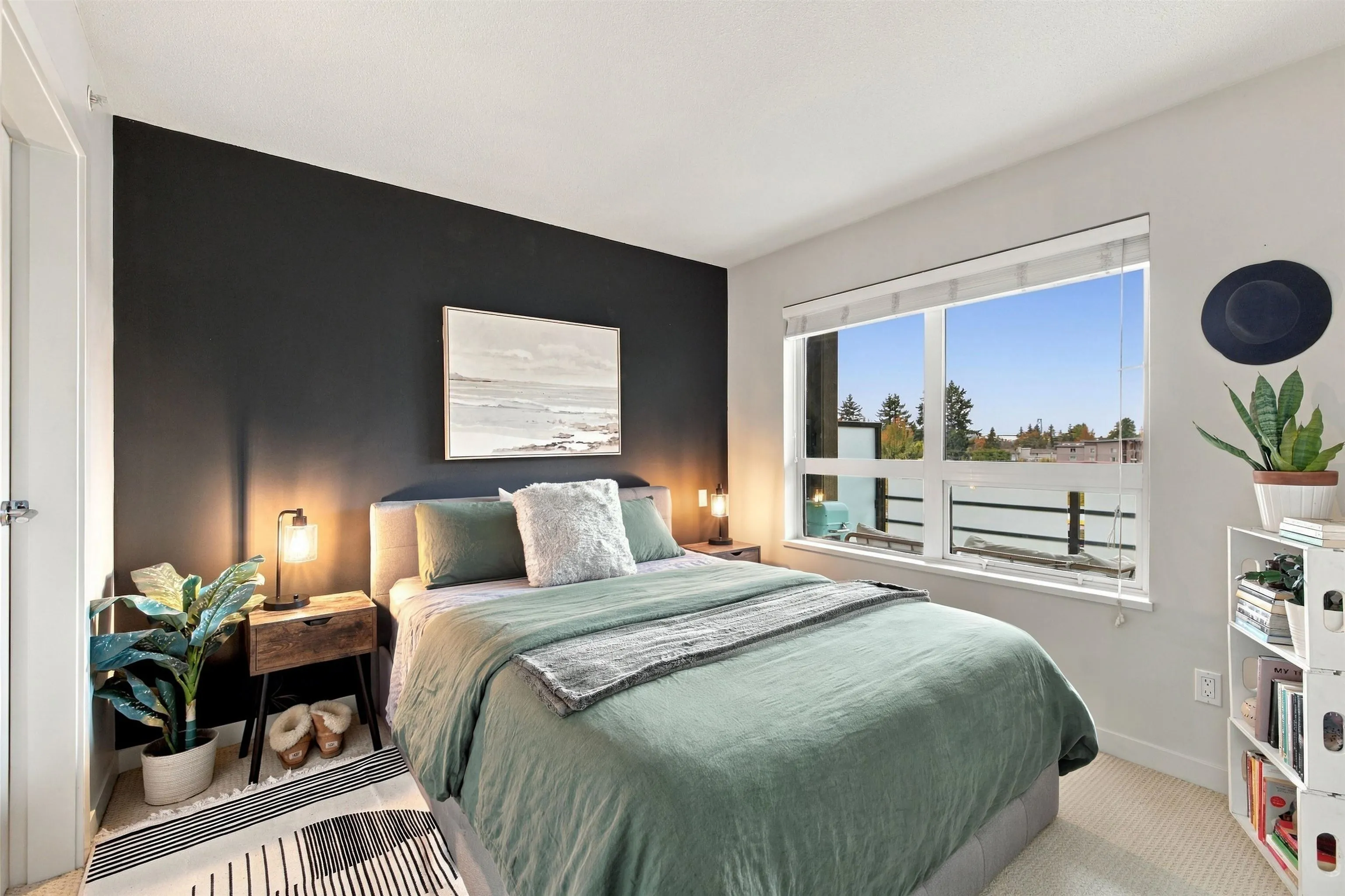 1677 Lloyd Avenue #504