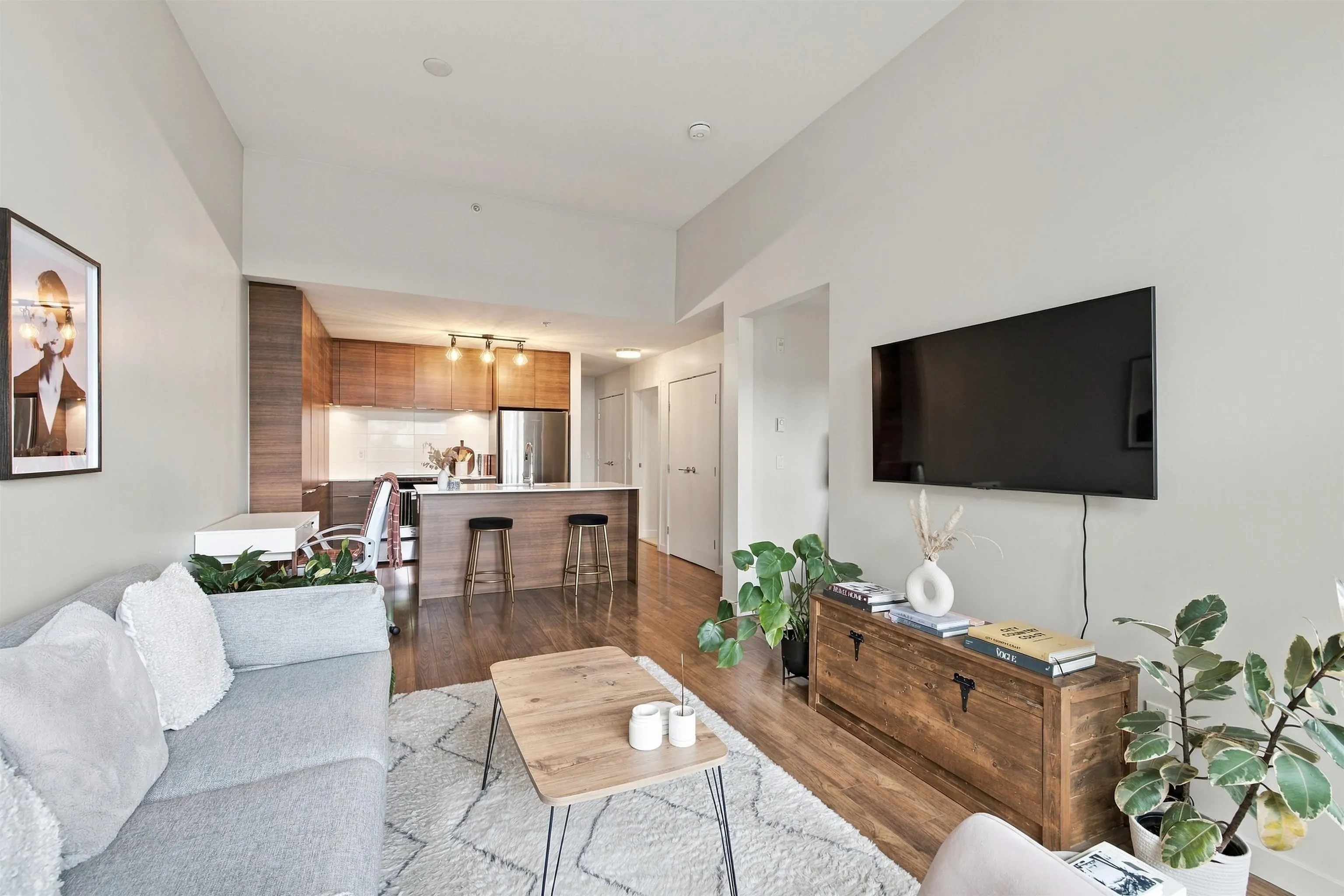 1677 Lloyd Avenue #504