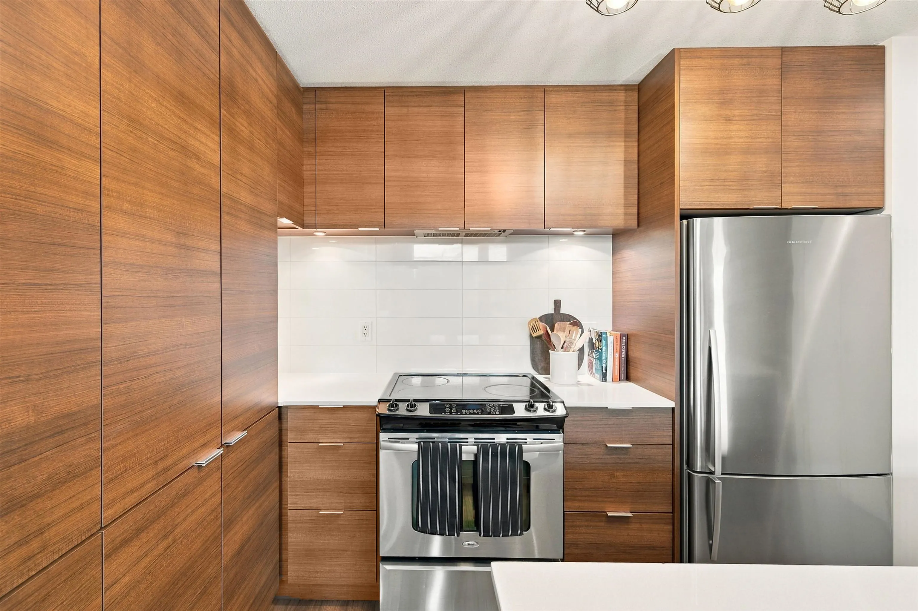 1677 Lloyd Avenue #504