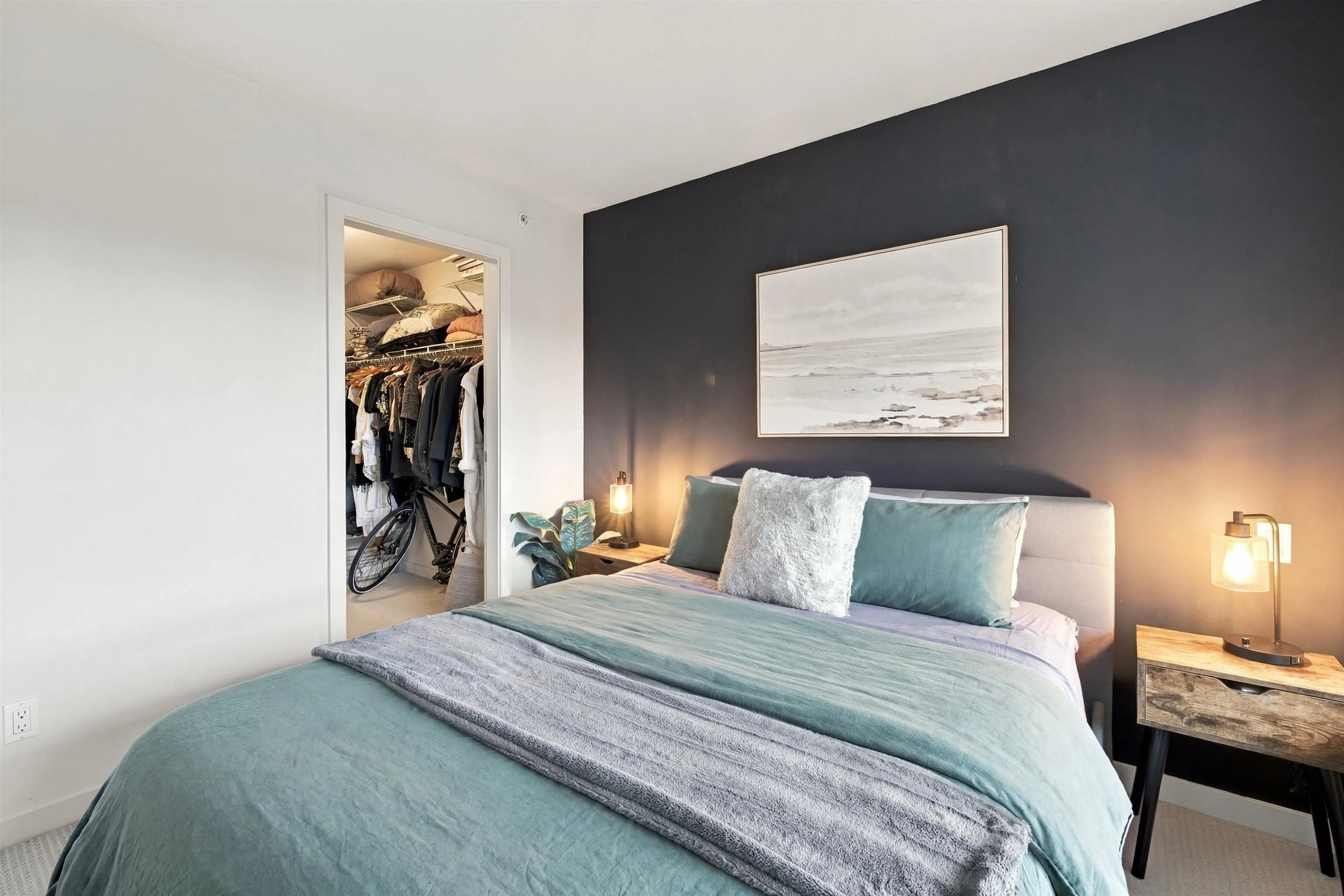 1677 Lloyd Avenue #504