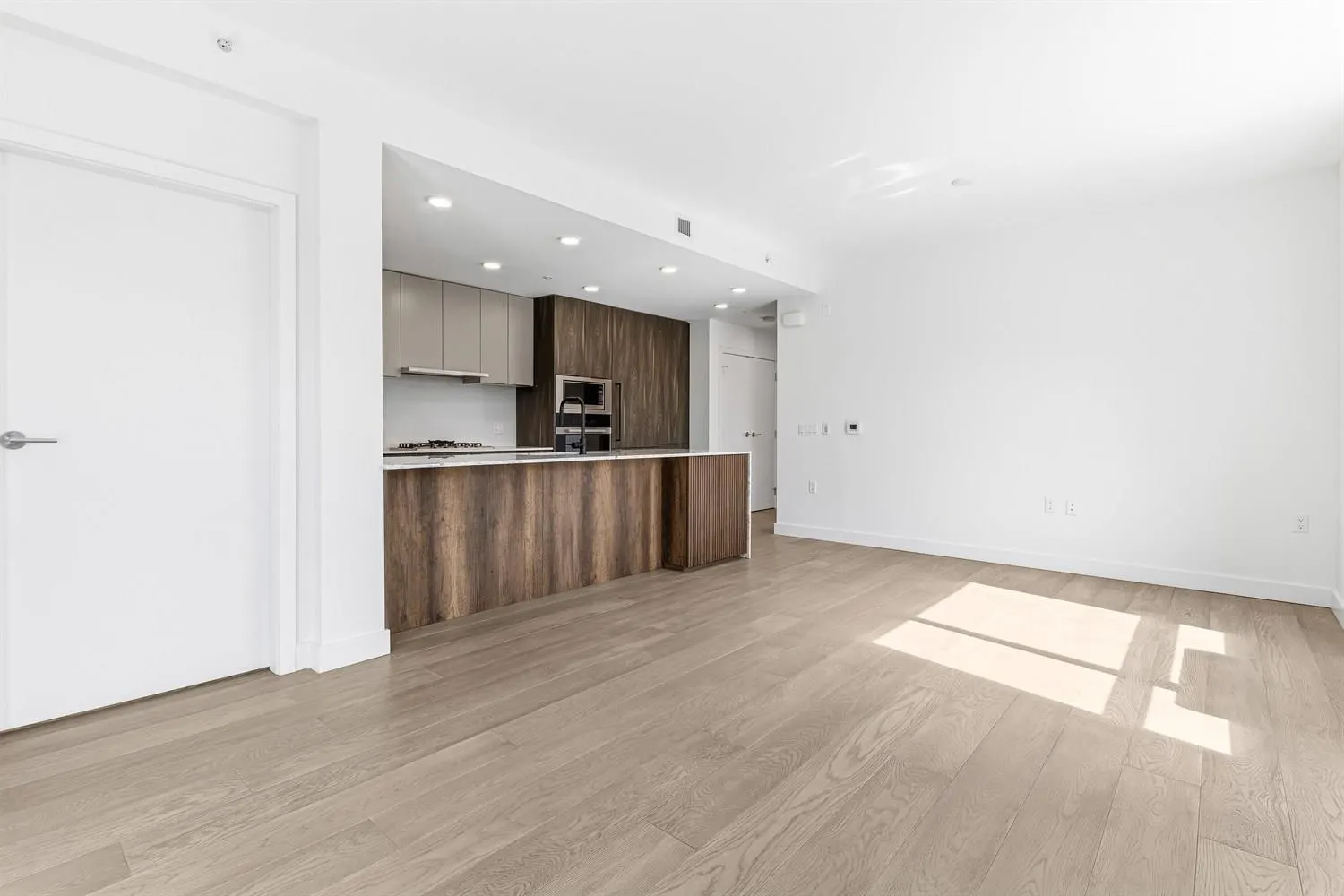 3590 W 39th Avenue #206