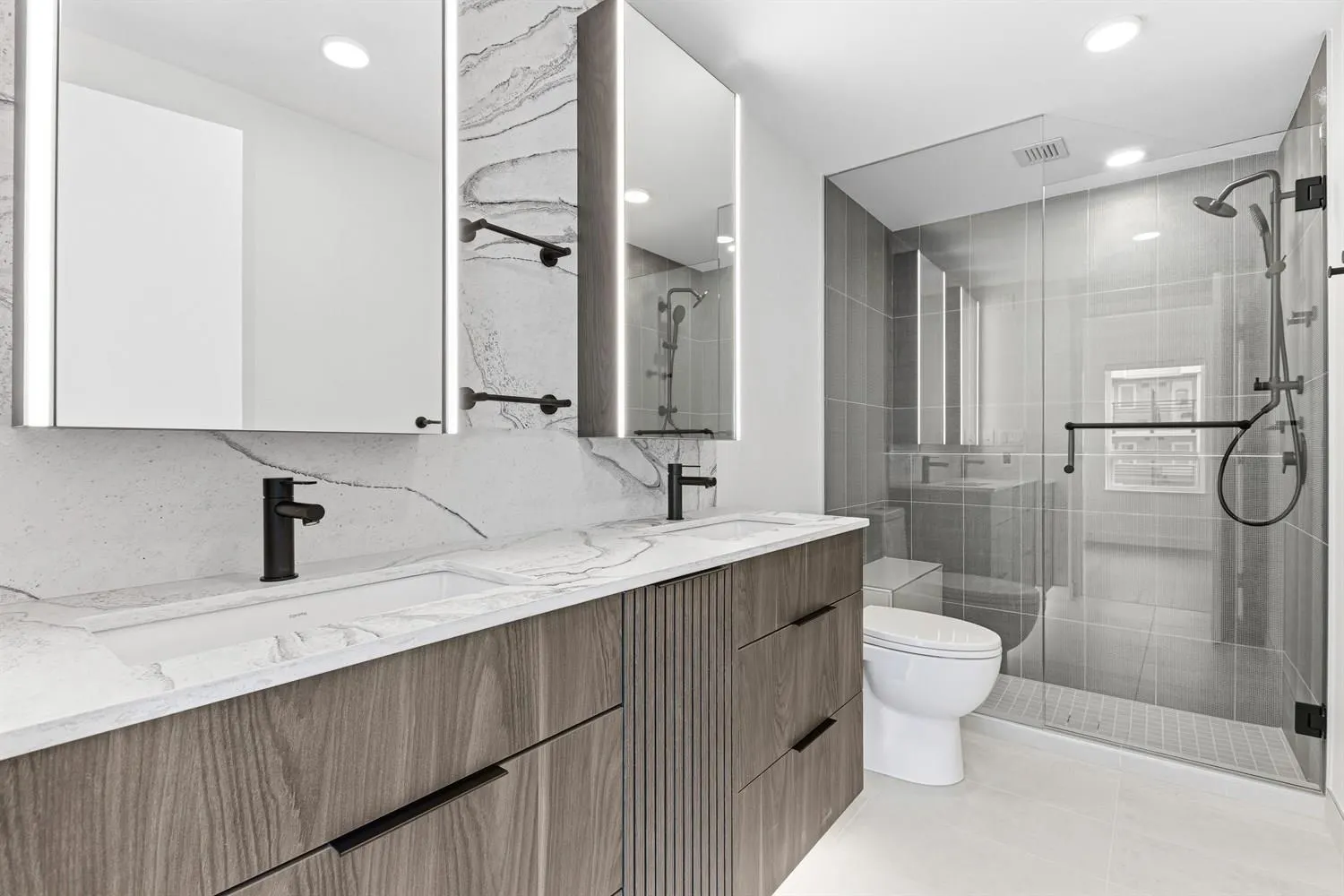 3590 W 39th Avenue #206