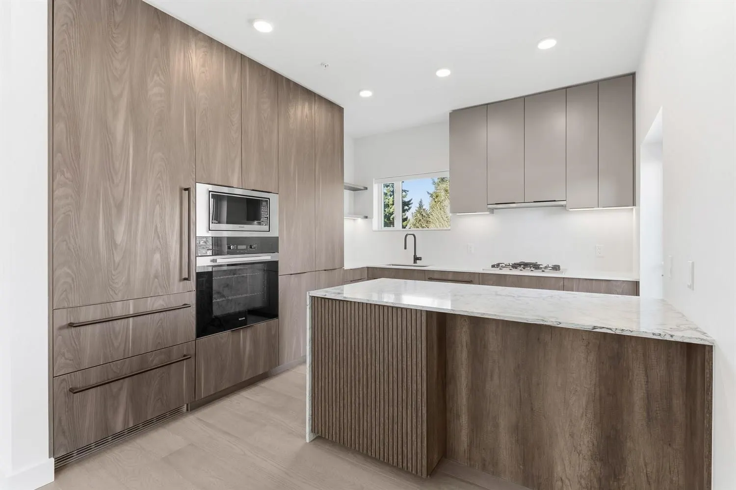 3590 W 39th Avenue #302