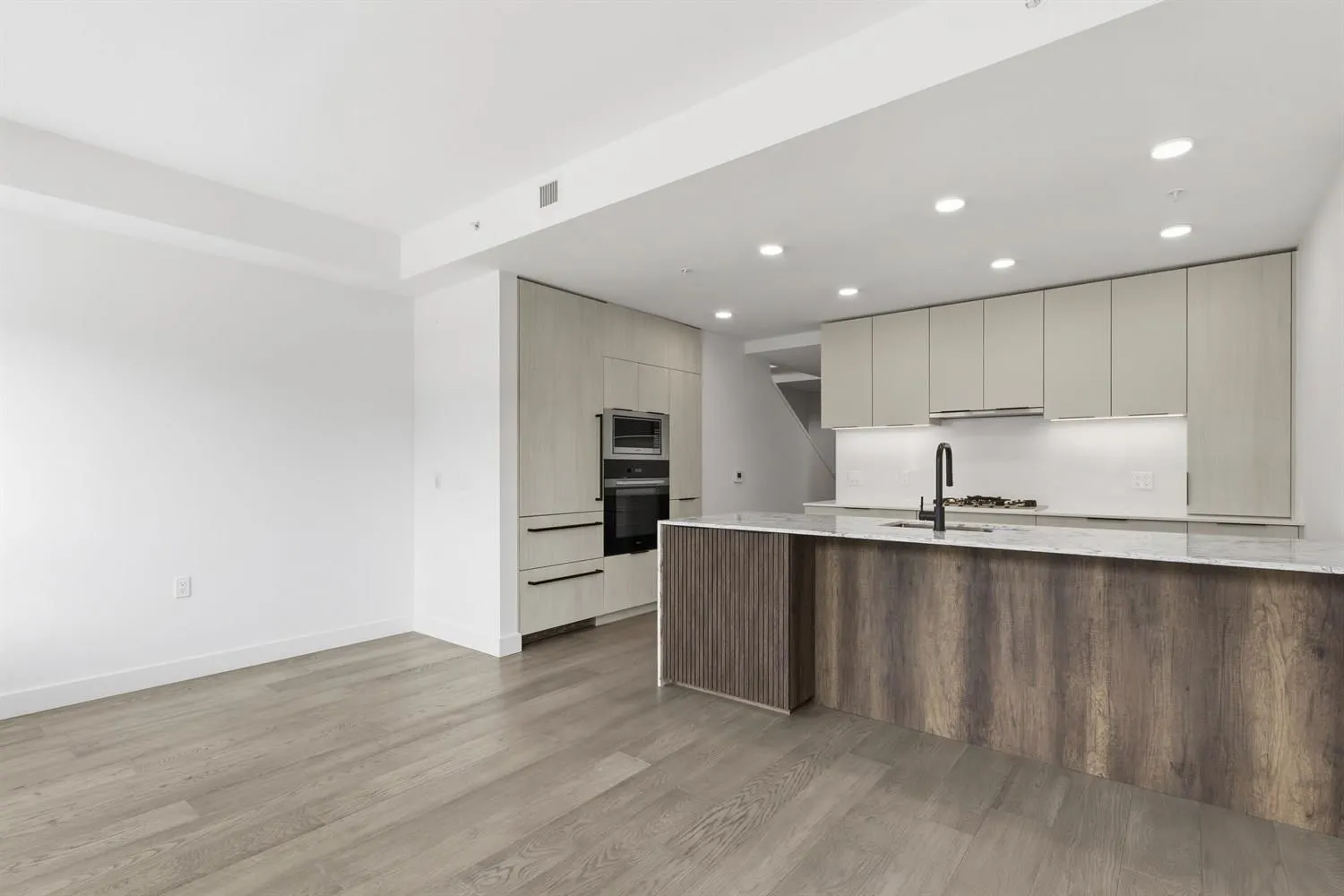 3590 W 39th Avenue #304