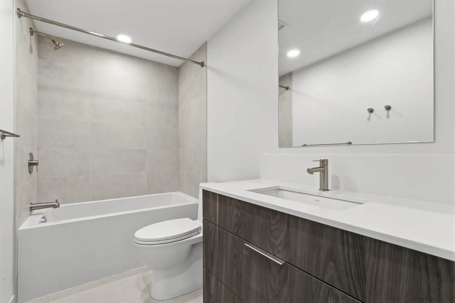 3590 W 39th Avenue #306