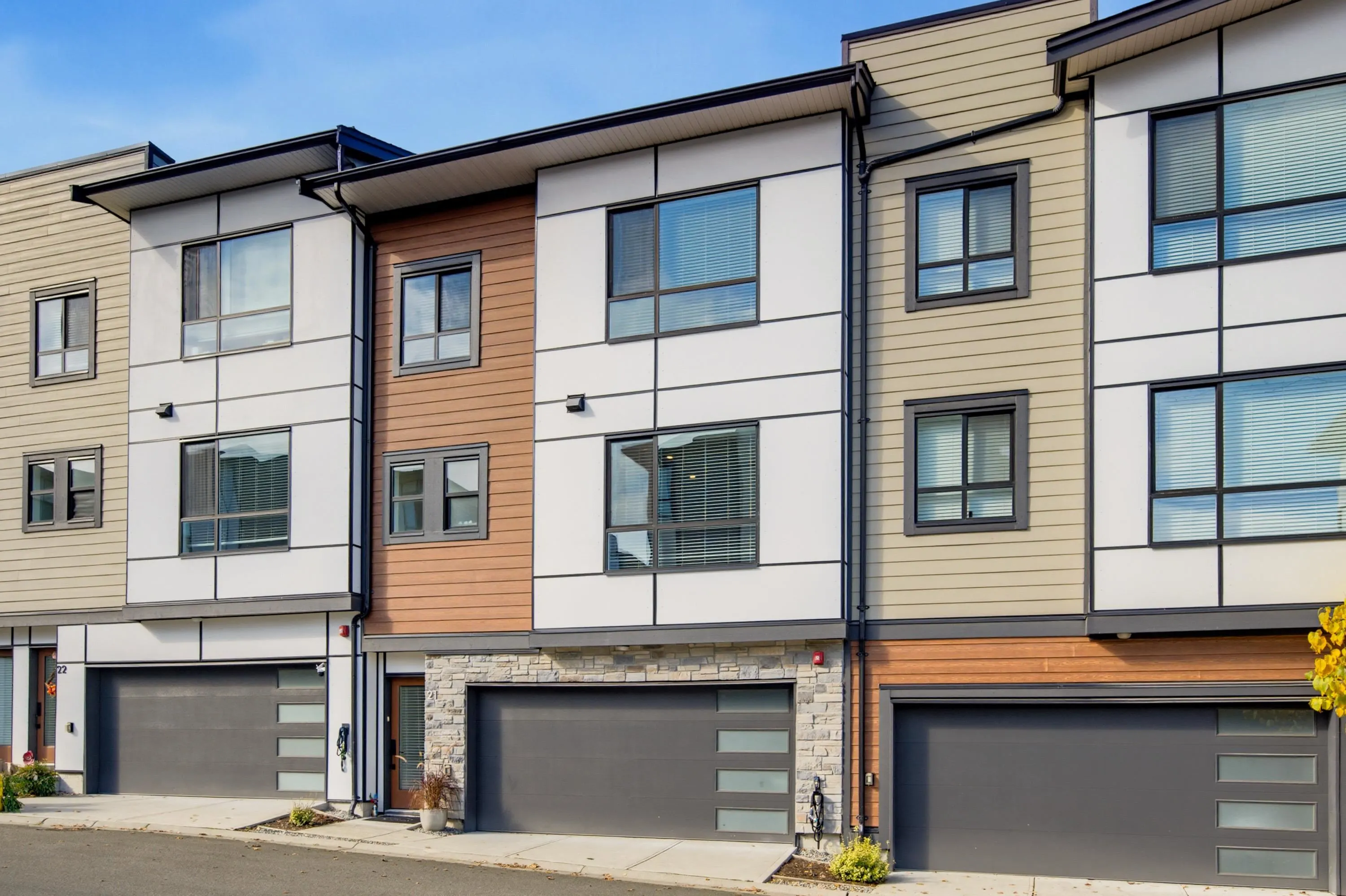 20150 81 Avenue #21
