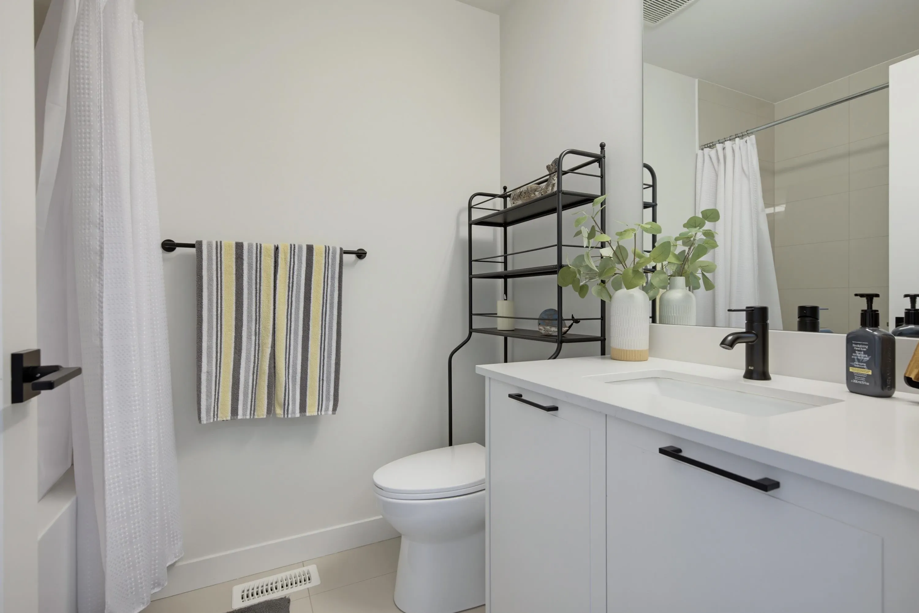 20150 81 Avenue #21