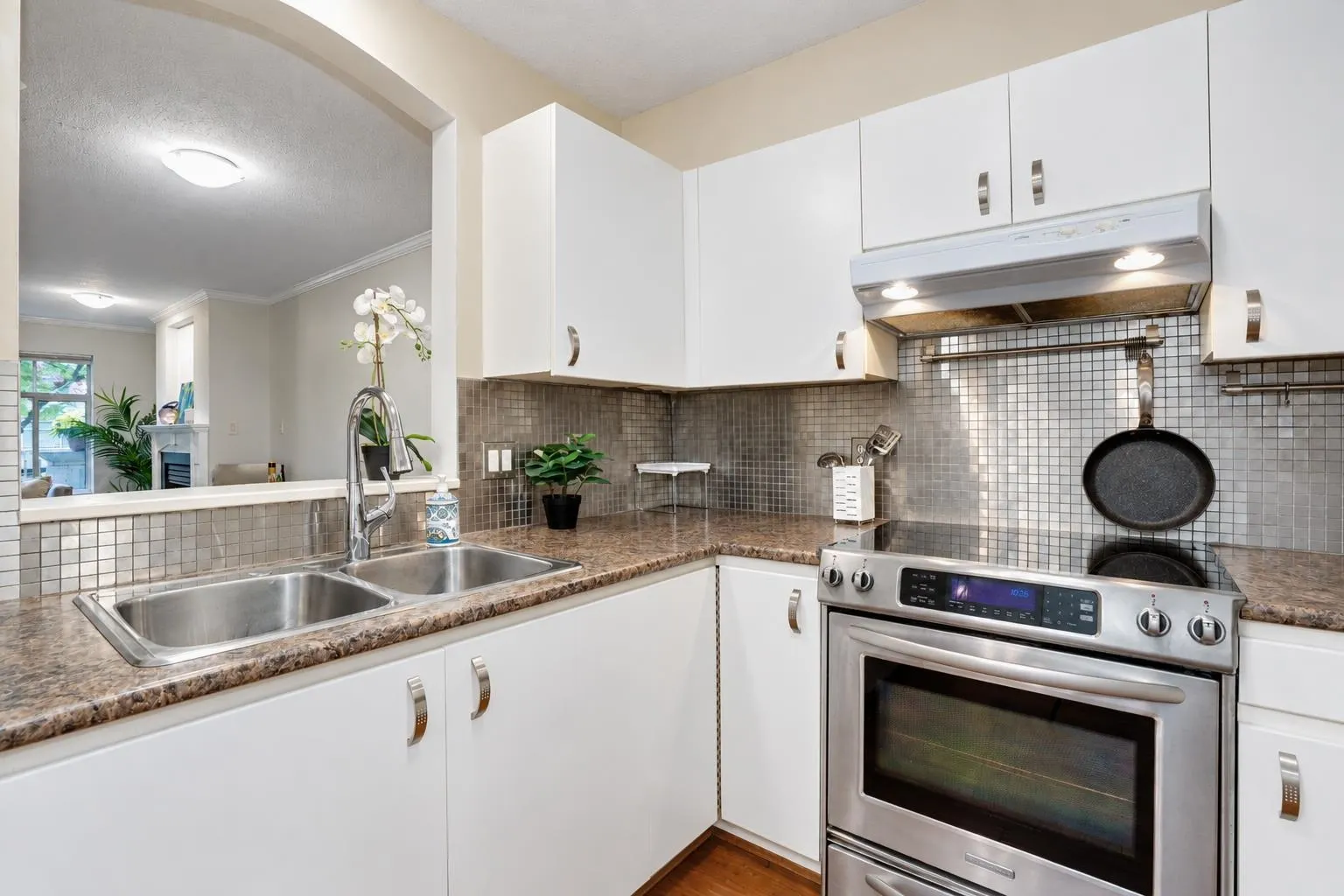 8180 Jones Road #118