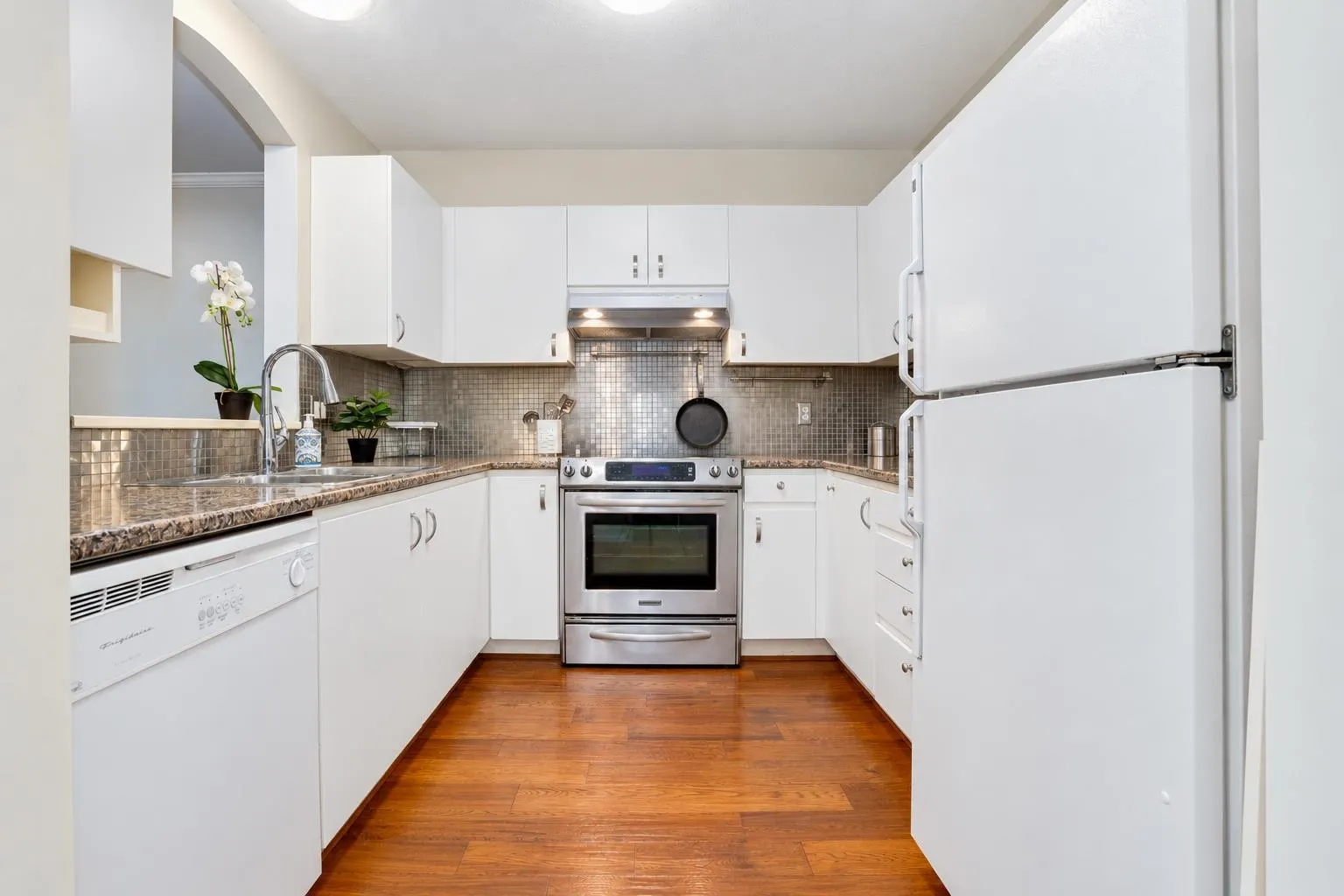 8180 Jones Road #118