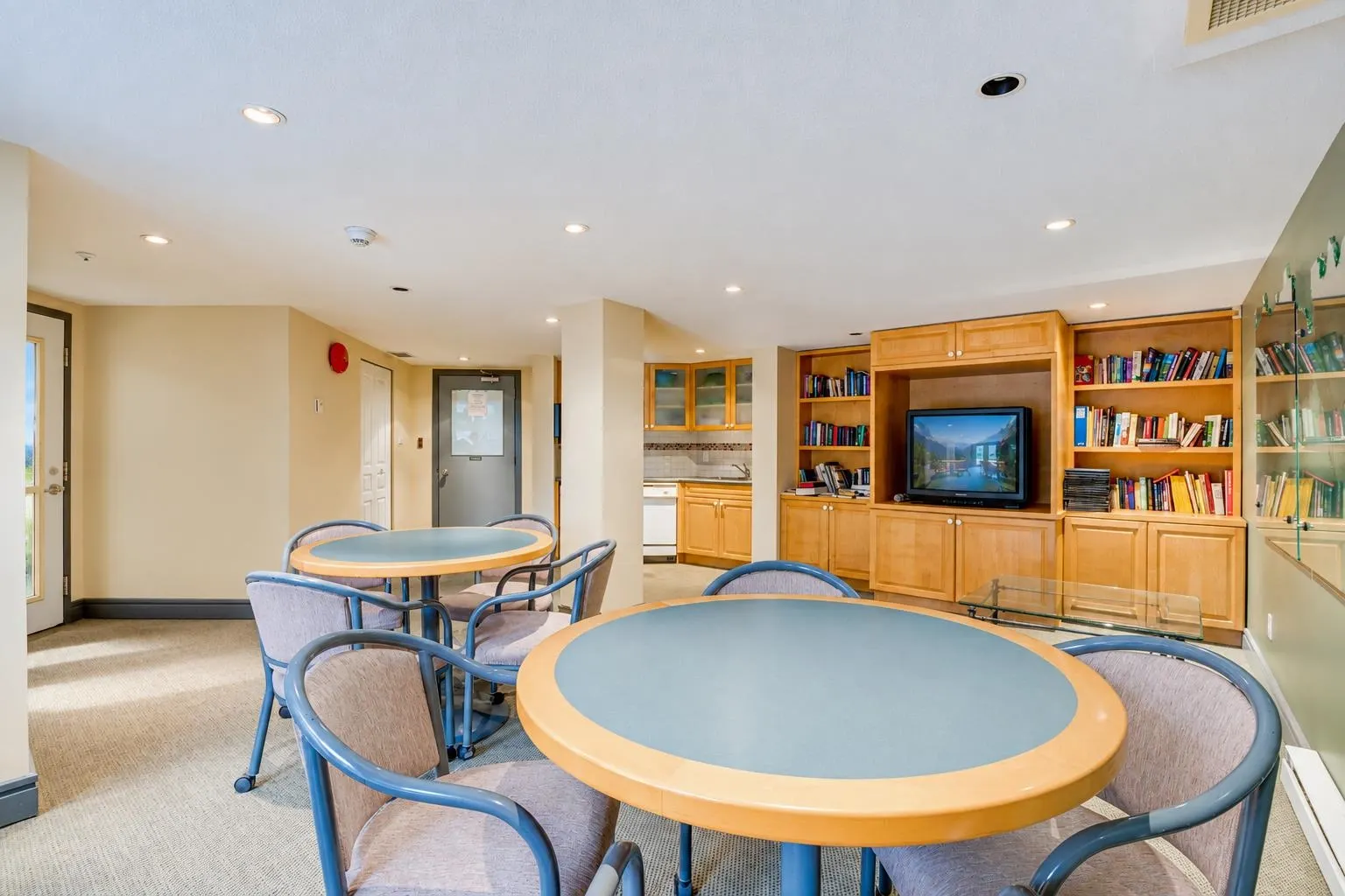 8180 Jones Road #118