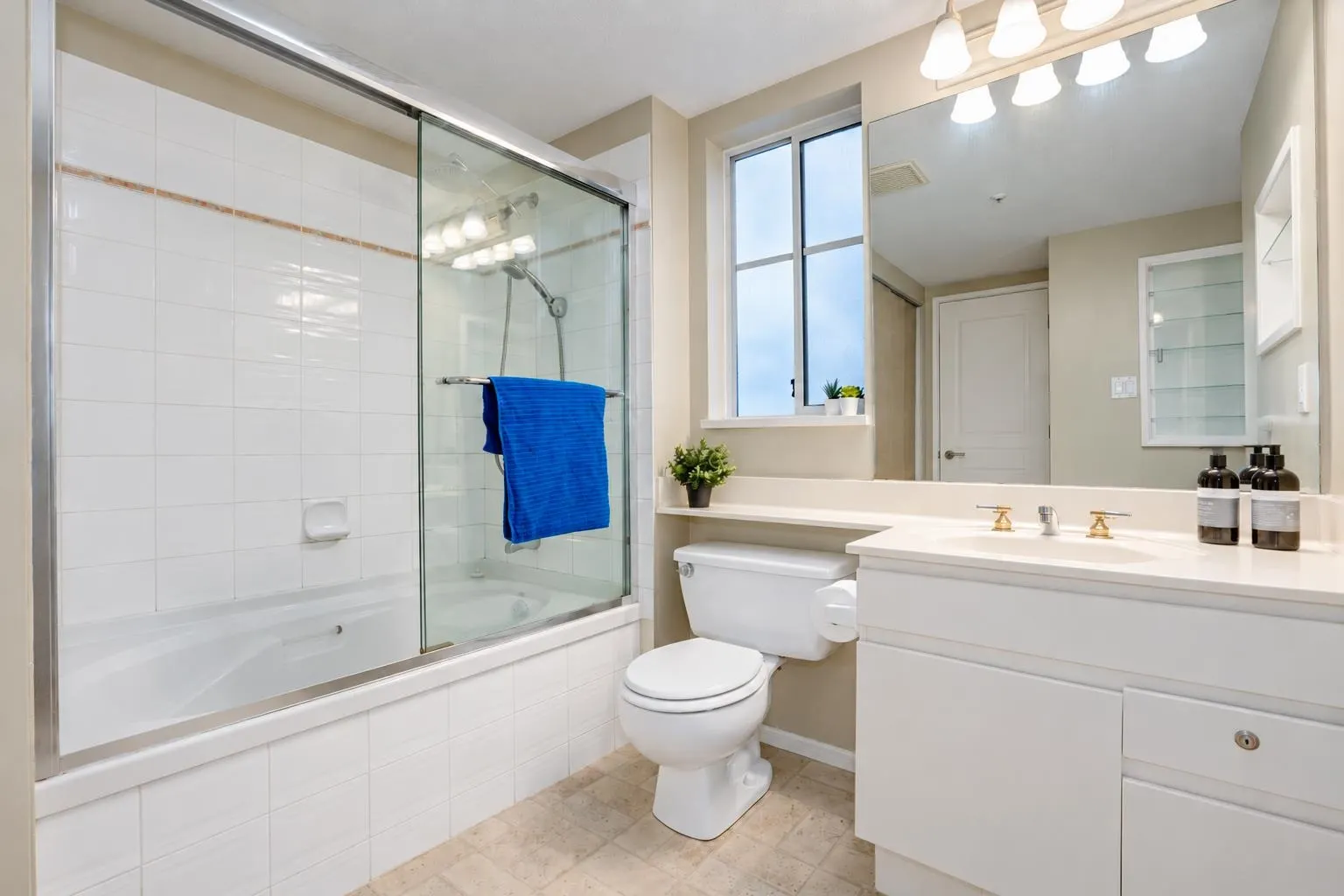 8180 Jones Road #118