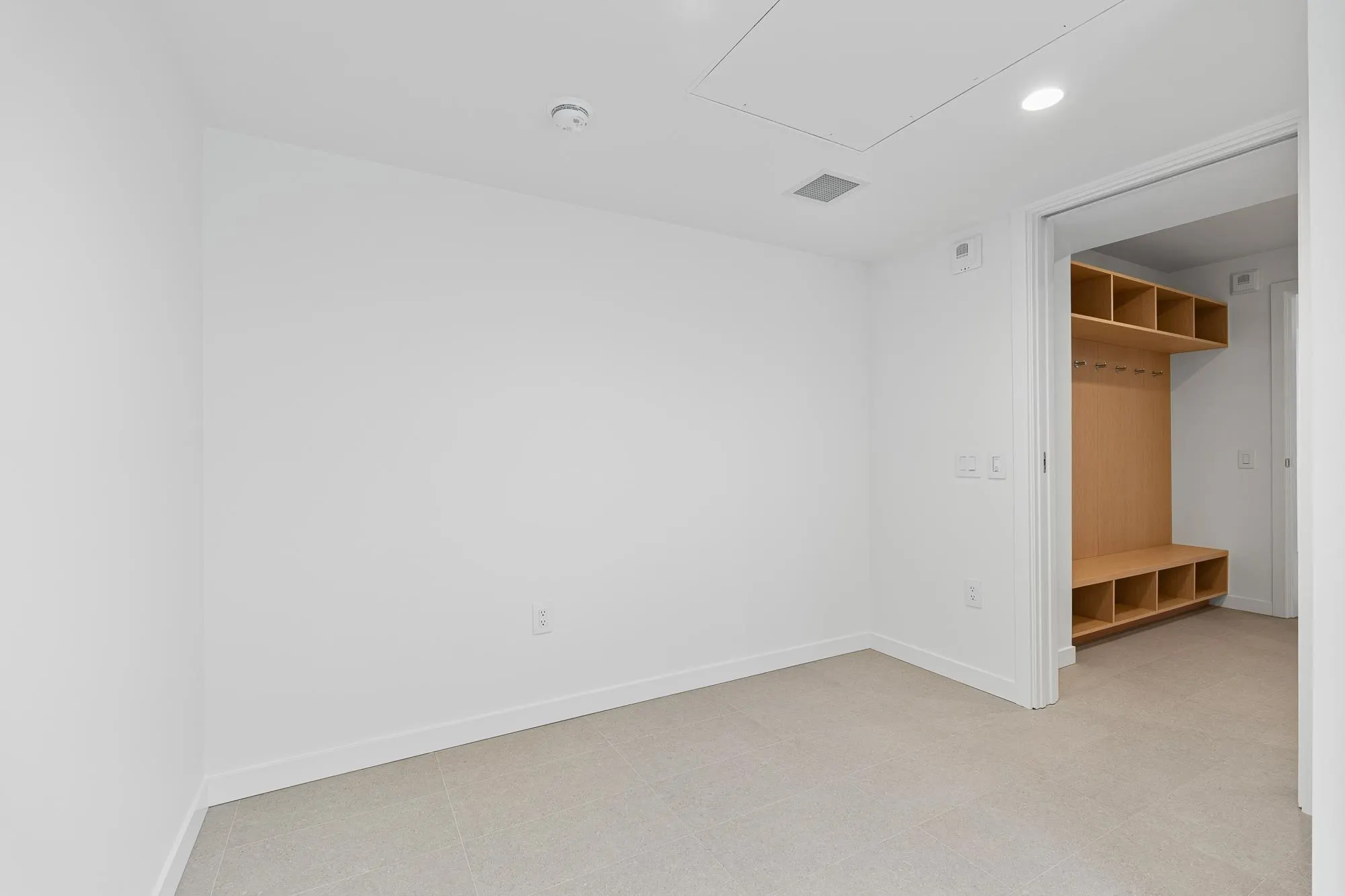 3963 Uplands Way #1100