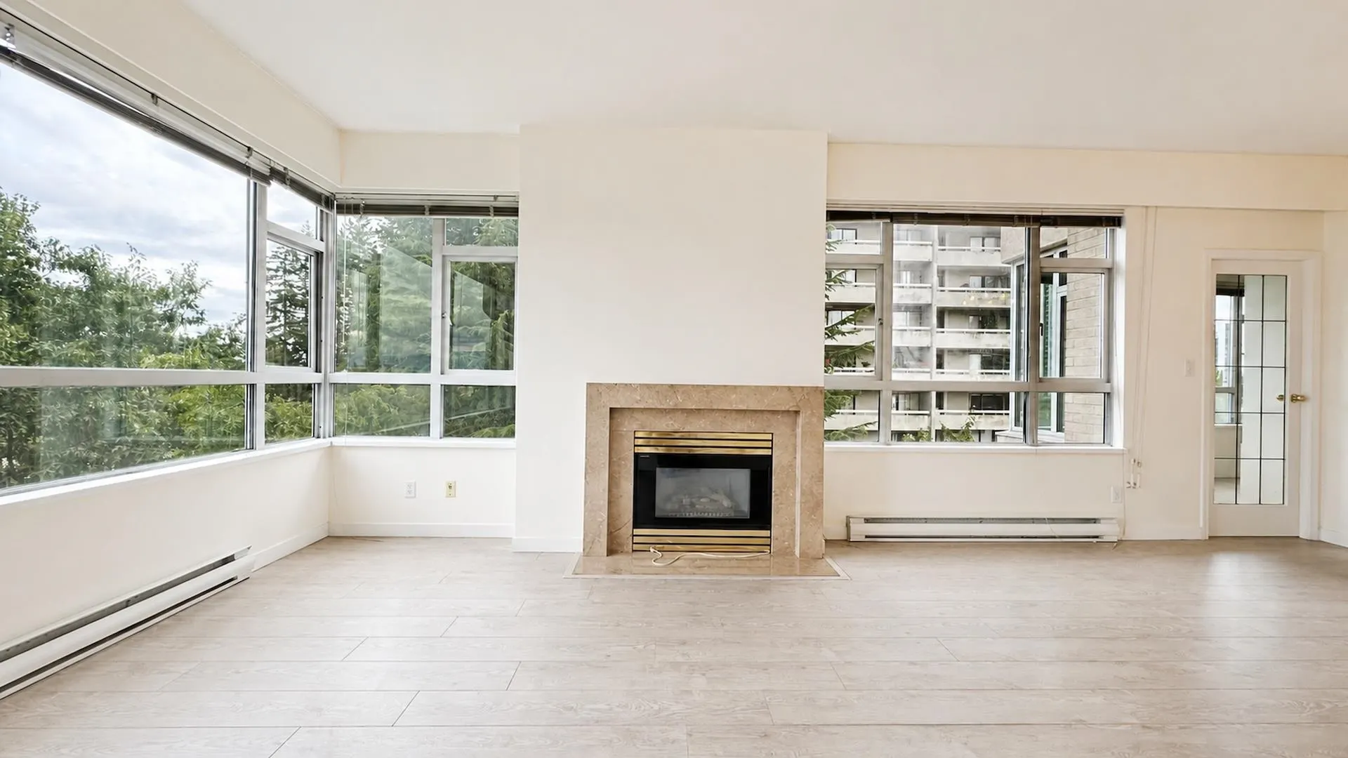 6521 Bonsor Avenue #502