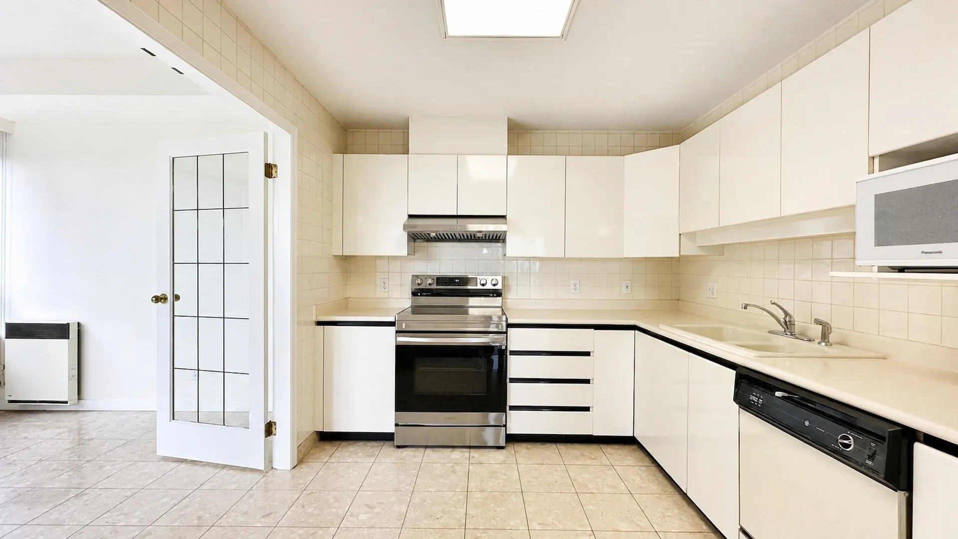 6521 Bonsor Avenue #502