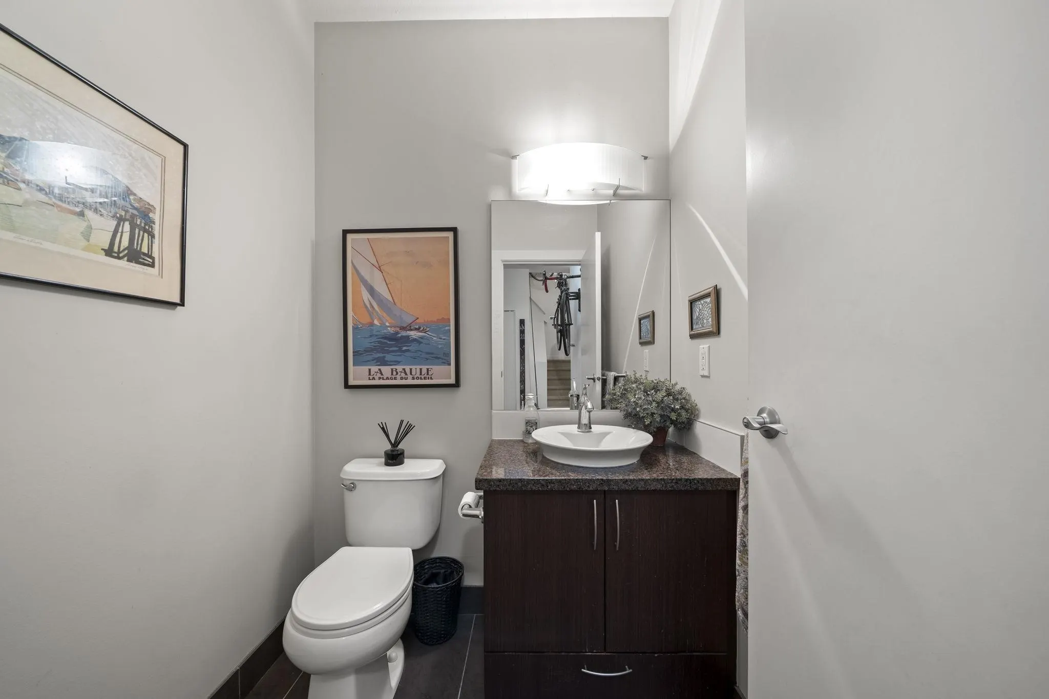 6233 London Road #7