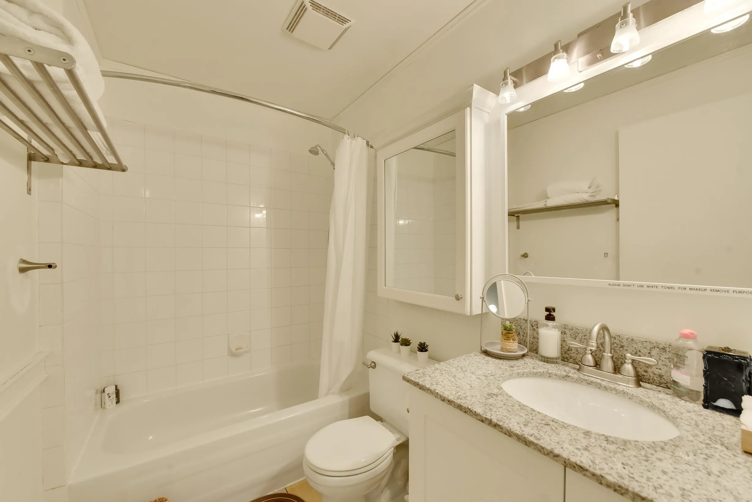 350 E 2nd Avenue #305
