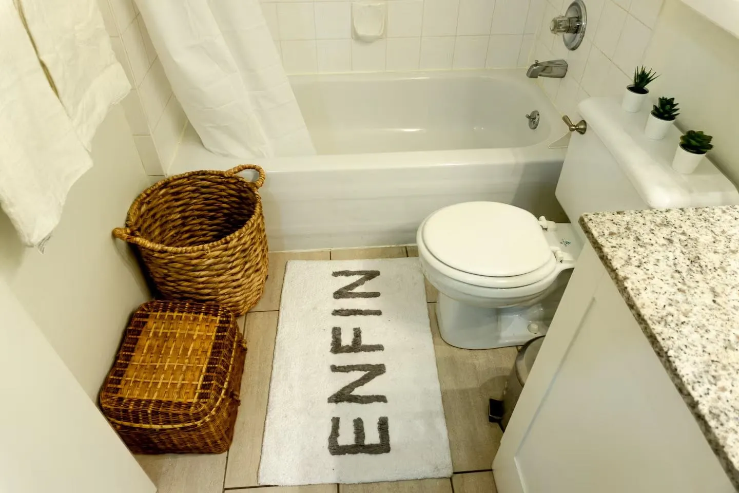 350 E 2nd Avenue #305