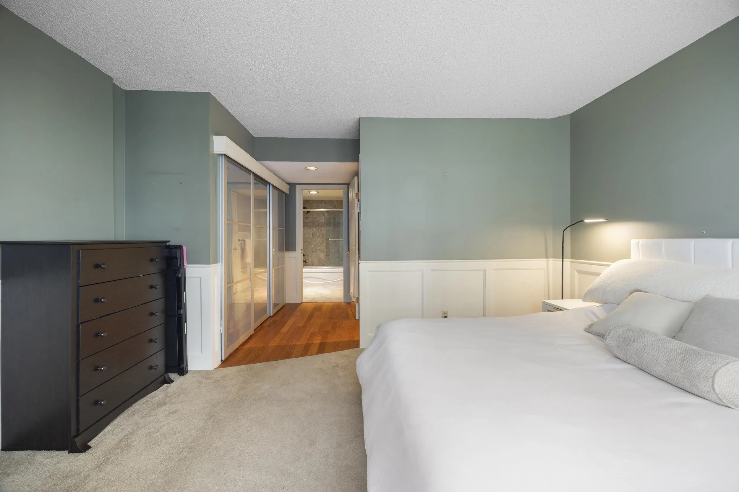 11920 80 Avenue #1204