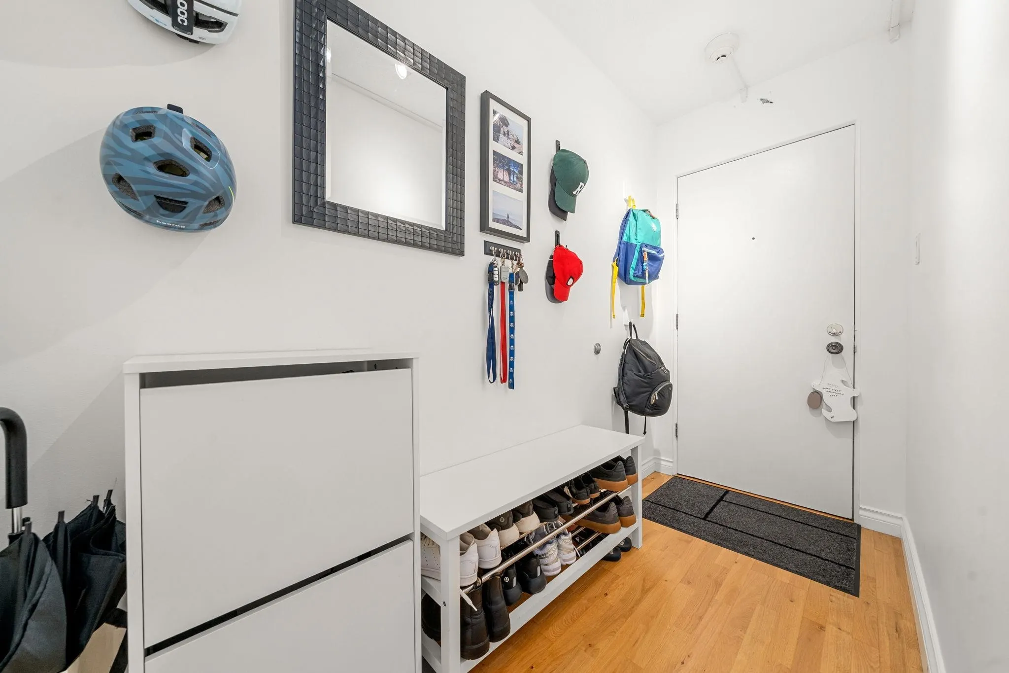 150 E 5th Street #204