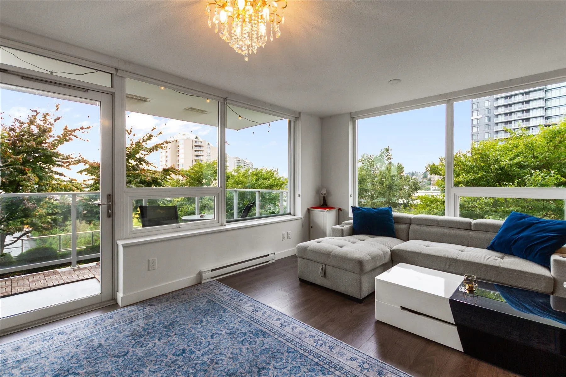 988 Quayside Drive #702