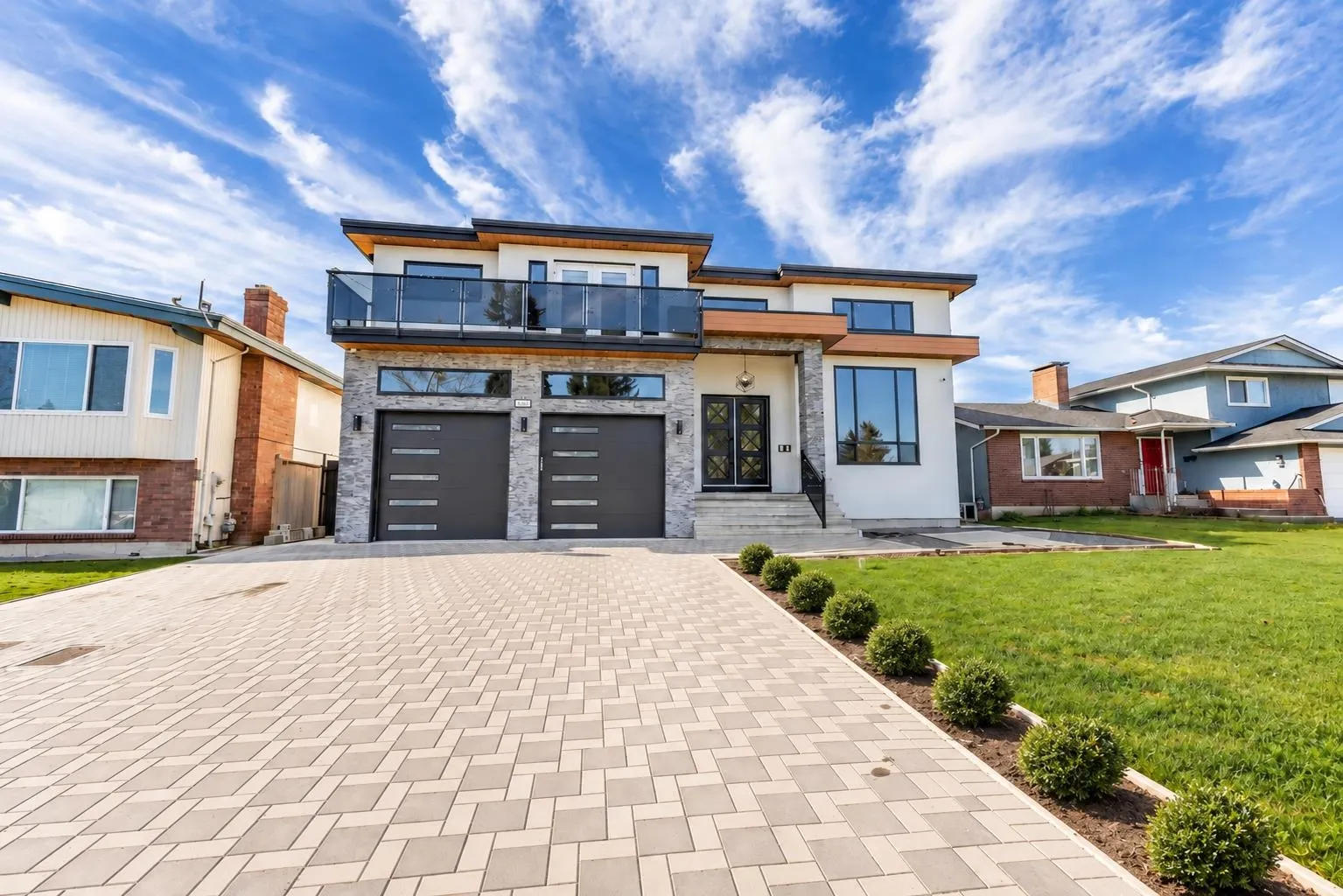 3265 Saturna Crescent