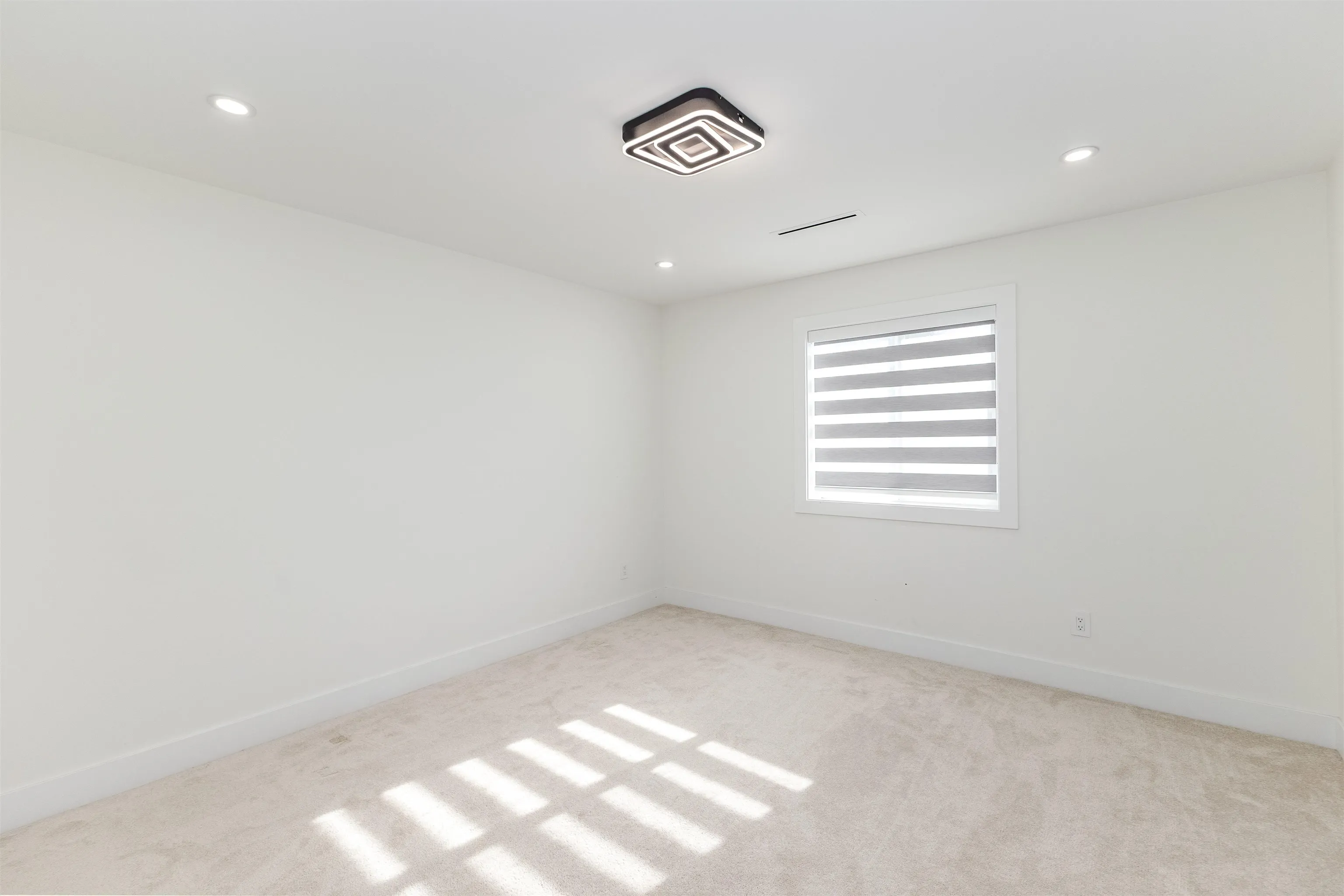 3265 Saturna Crescent