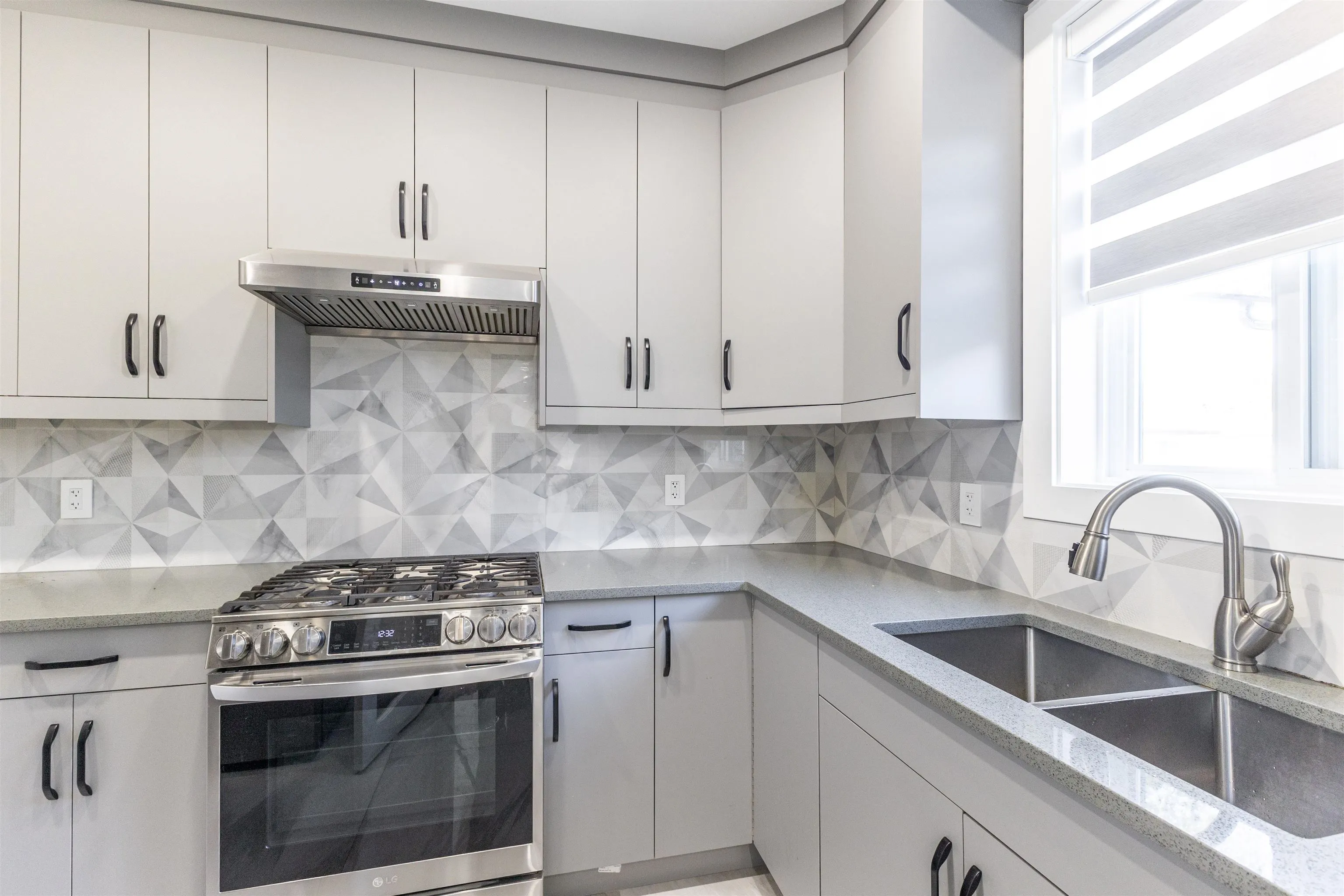 3265 Saturna Crescent