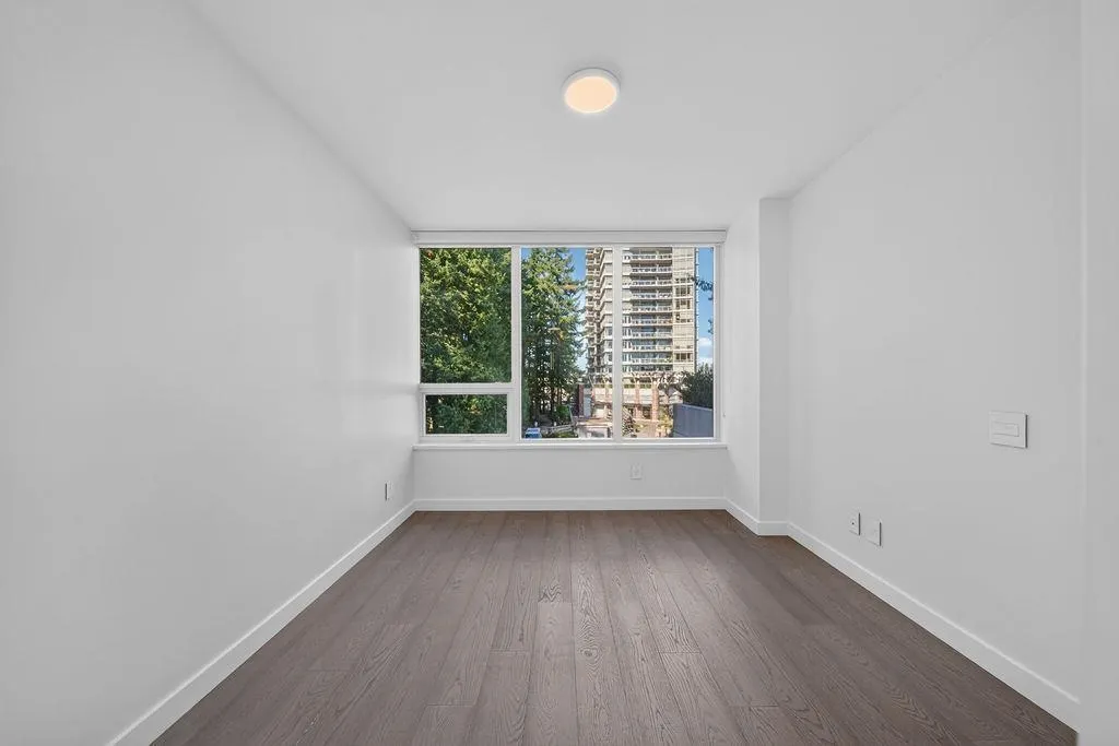 15165 Thrift Avenue #303