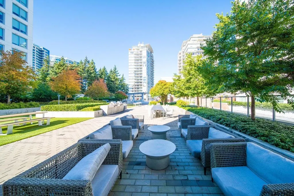 15165 Thrift Avenue #303