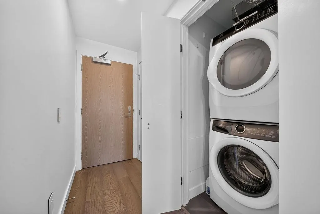 15165 Thrift Avenue #303