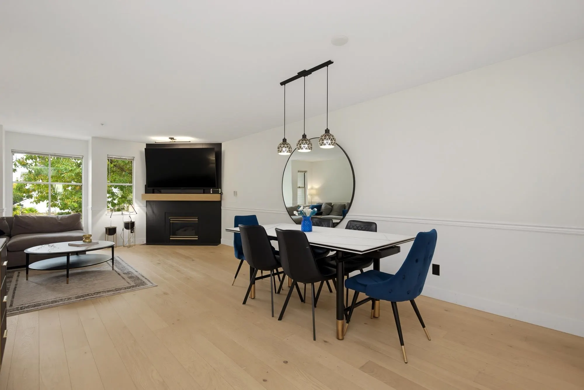19160 119 Avenue #7