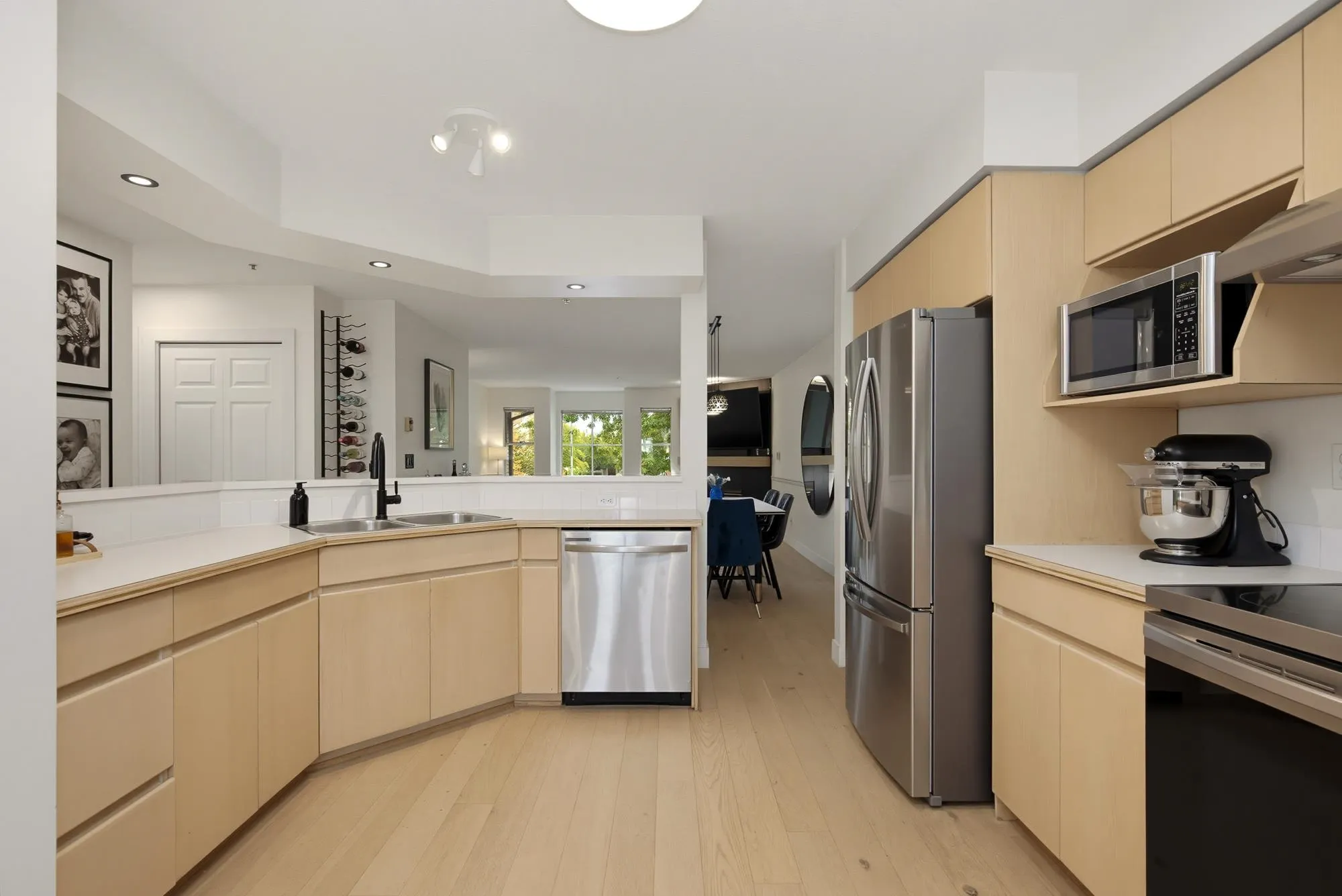 19160 119 Avenue #7
