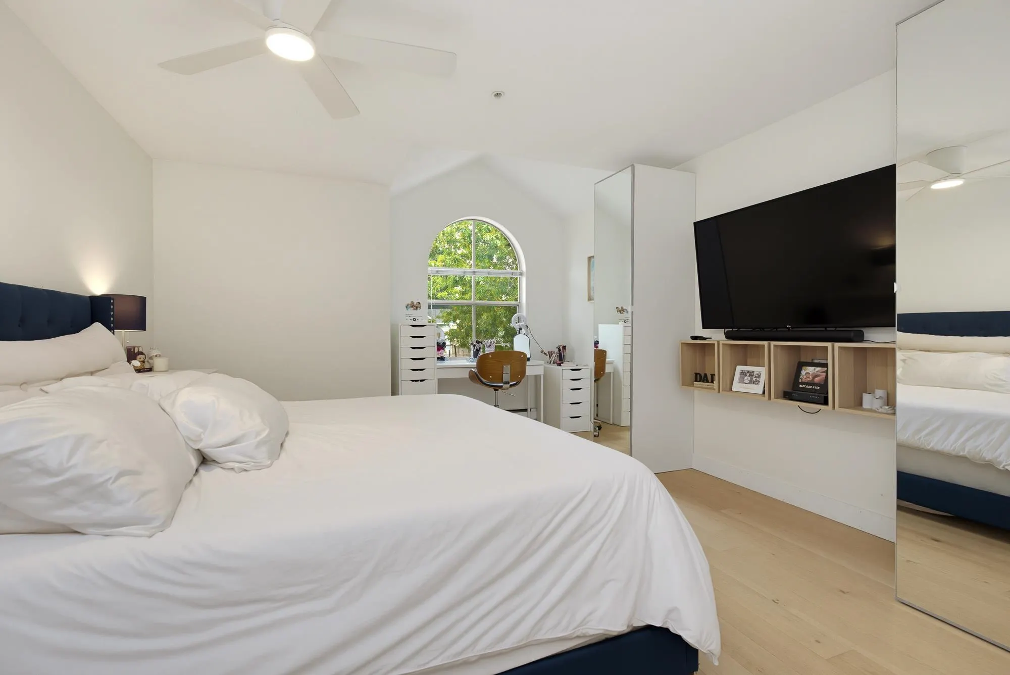 19160 119 Avenue #7