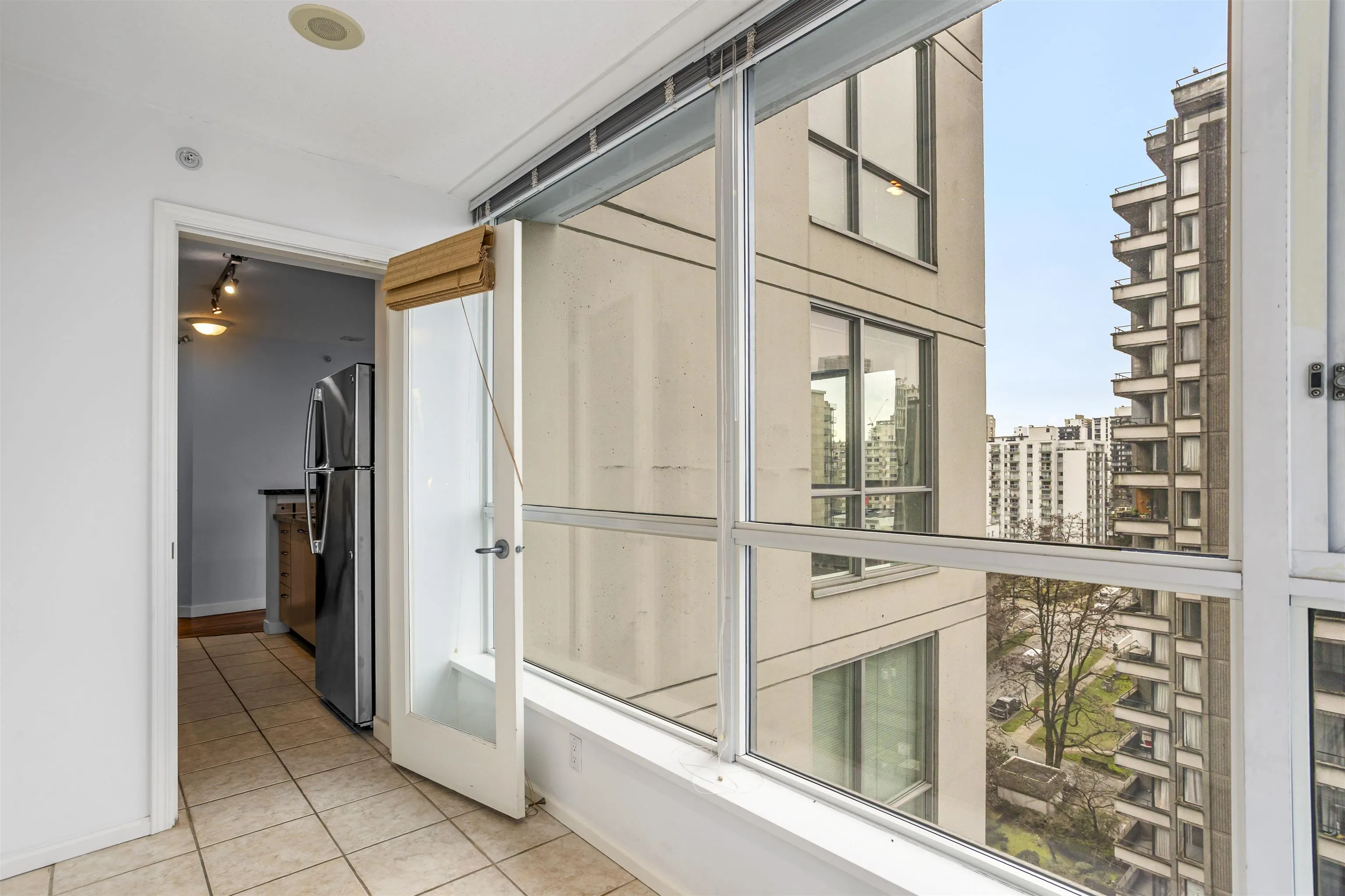1420 W Georgia Street #1506