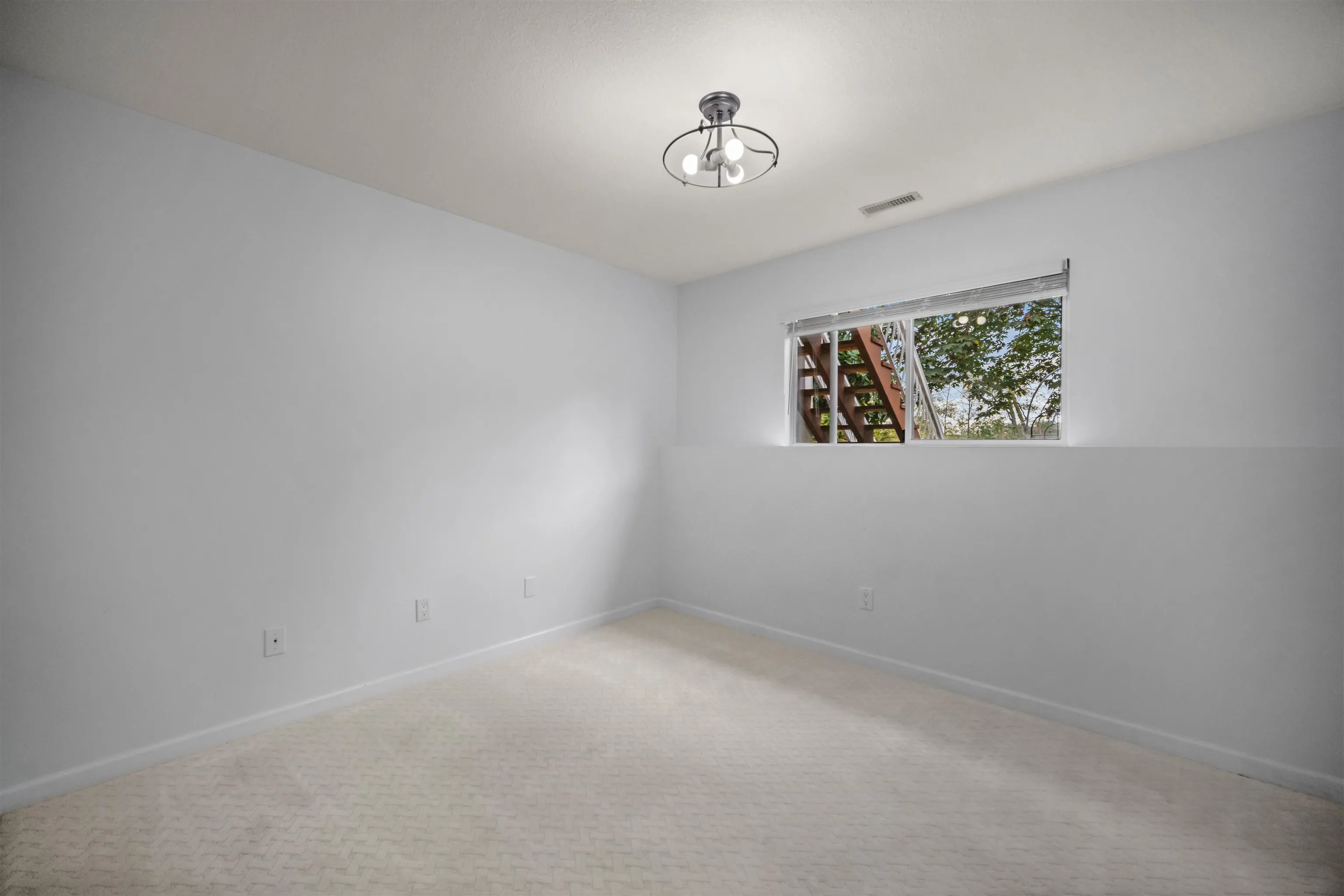 23659 Tamarack Lane