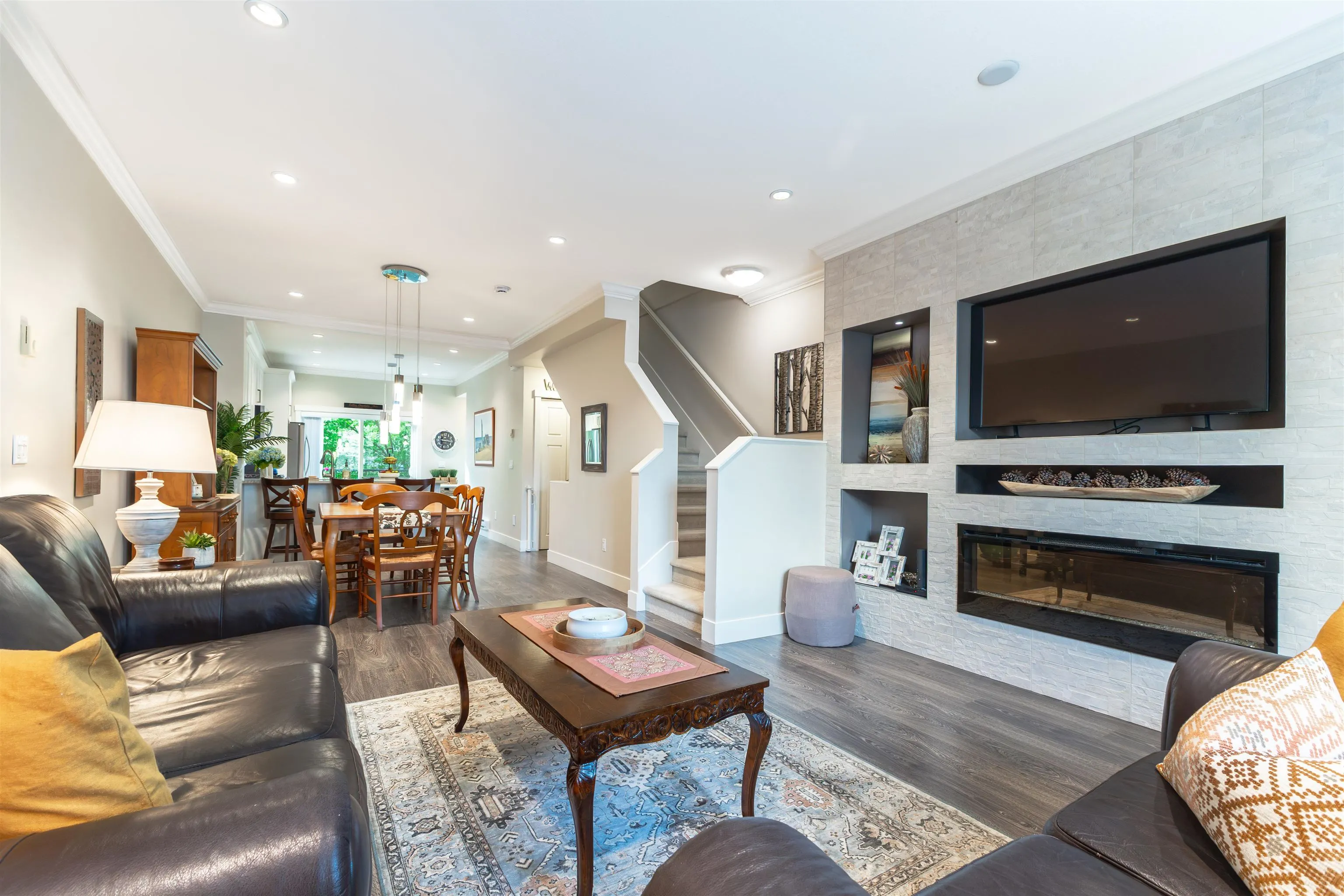 6591 195a Street #42