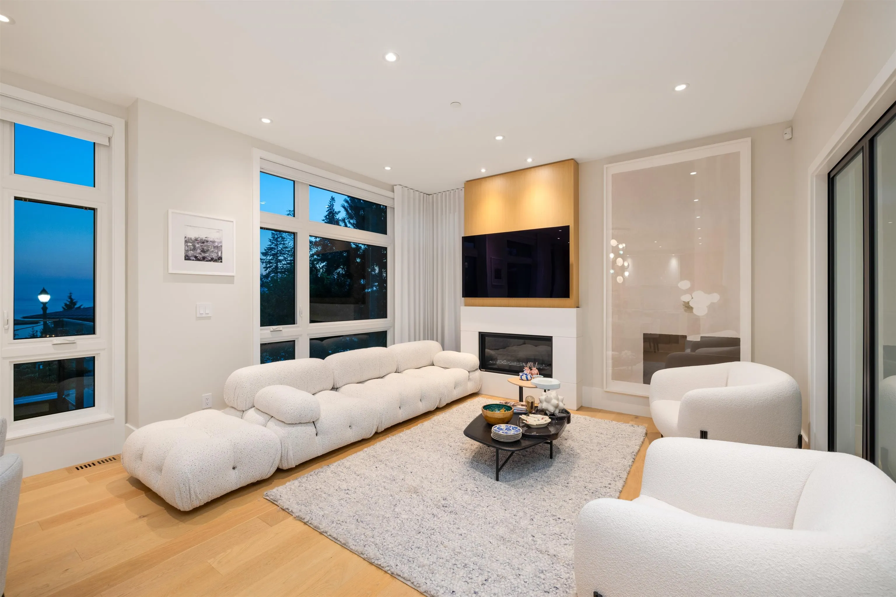 2993 Burfield Place