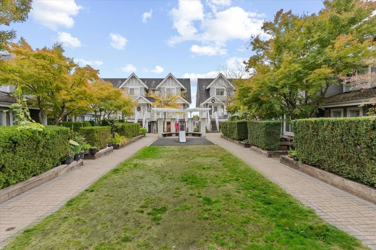 7370 Stride Avenue #34