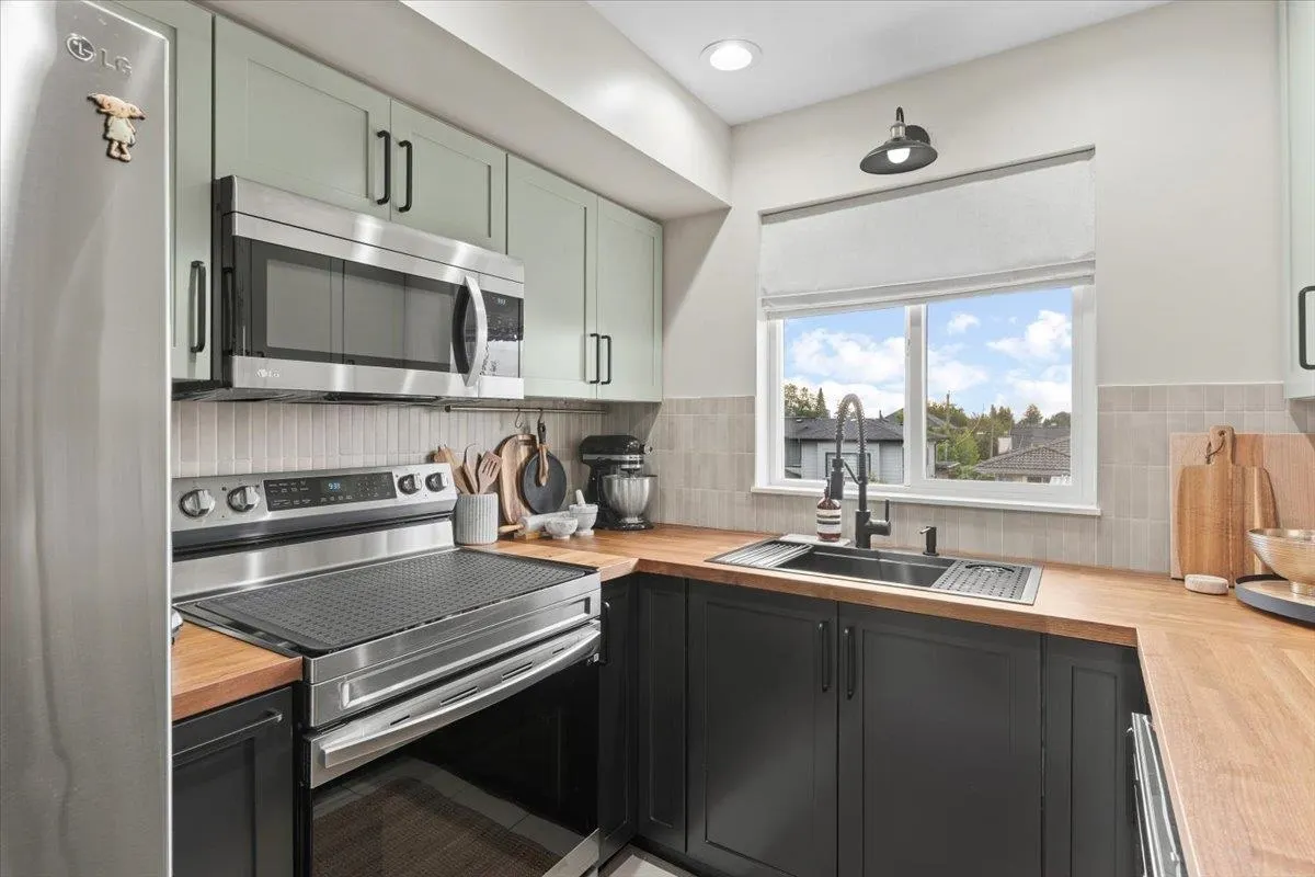 7370 Stride Avenue #34
