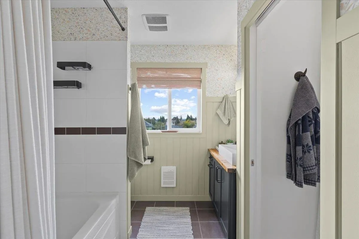7370 Stride Avenue #34