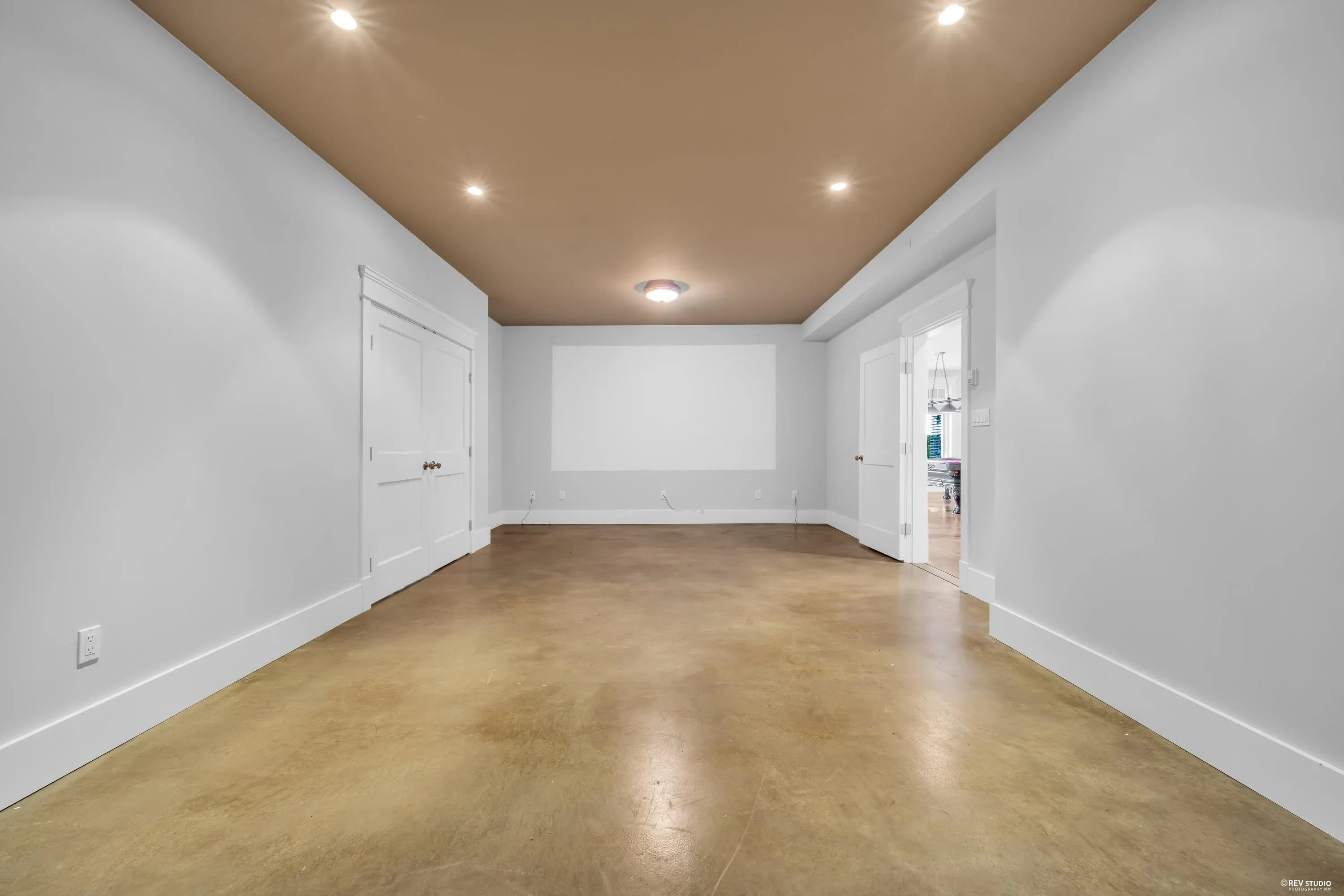 2340 Orchard Lane