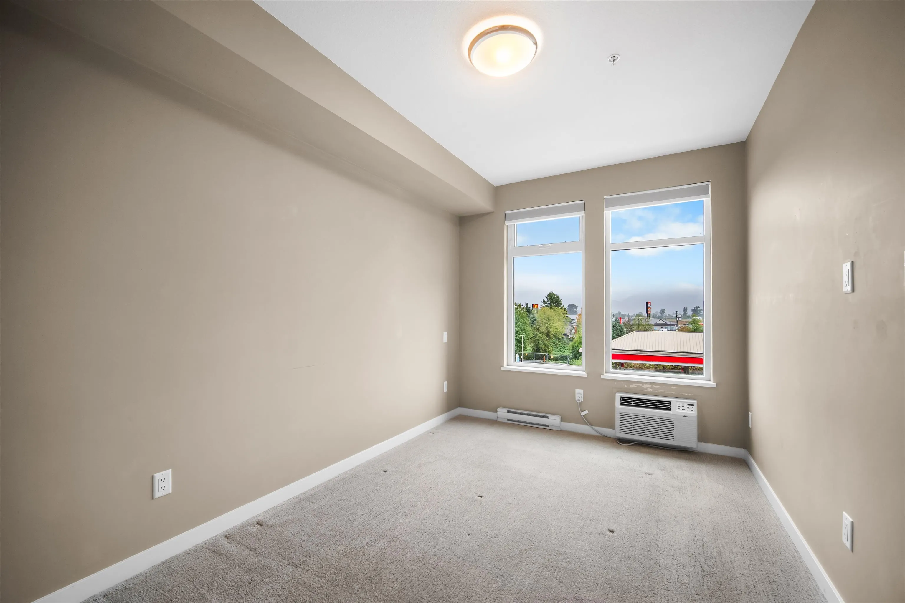 2242 Whatcom Road #111