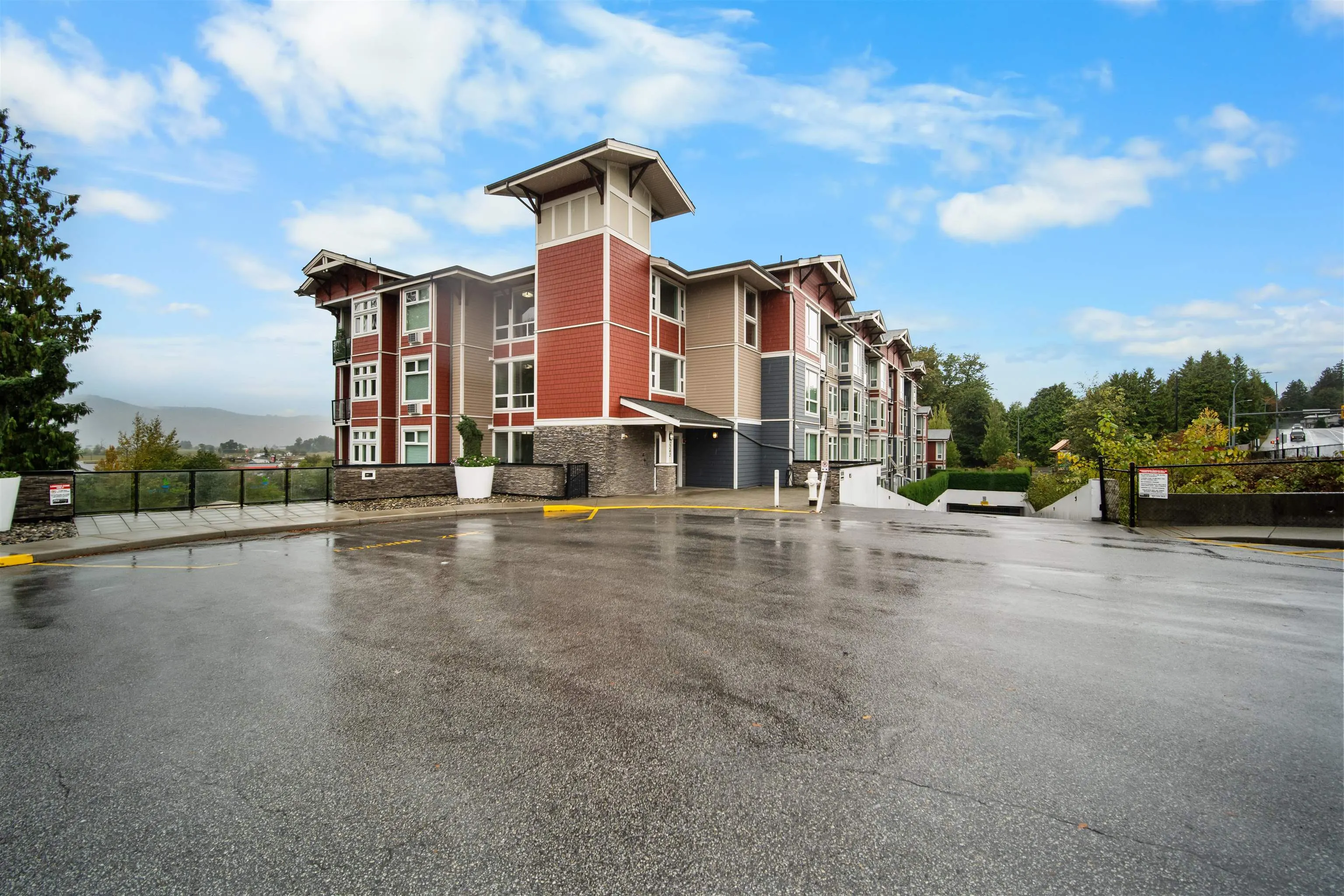 2242 Whatcom Road #111