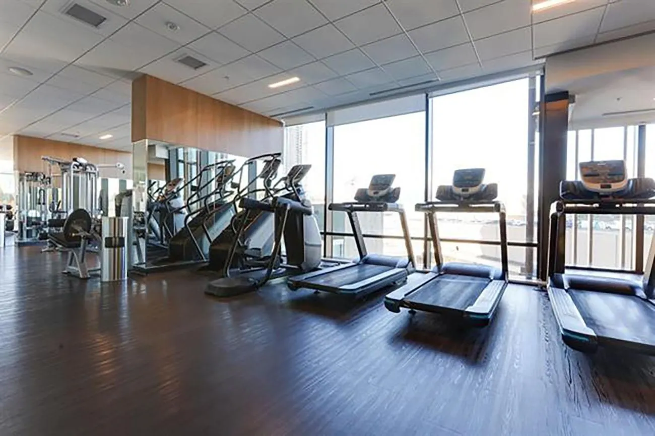 4650 Brentwood Boulevard #4002