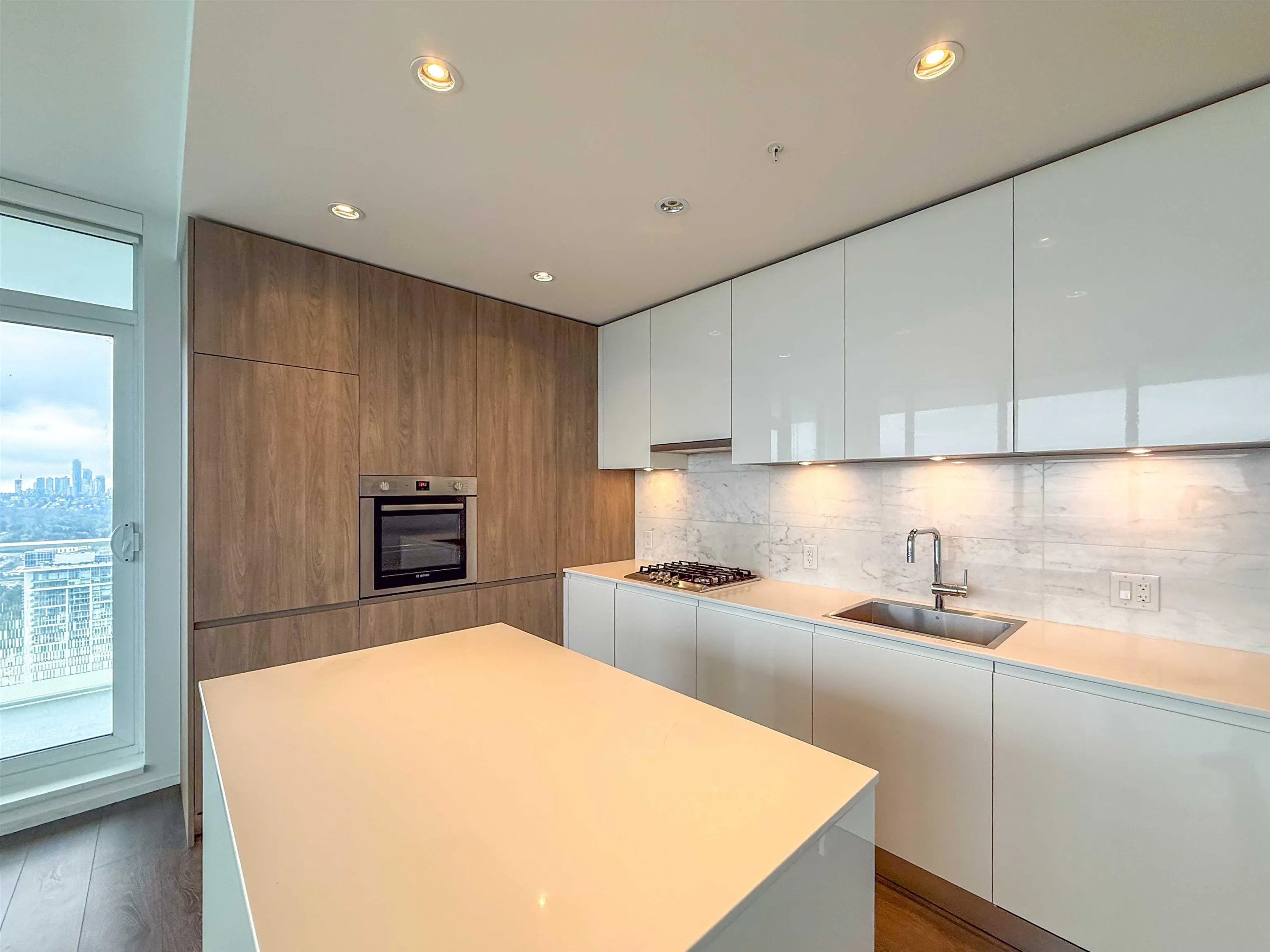 4650 Brentwood Boulevard #4002